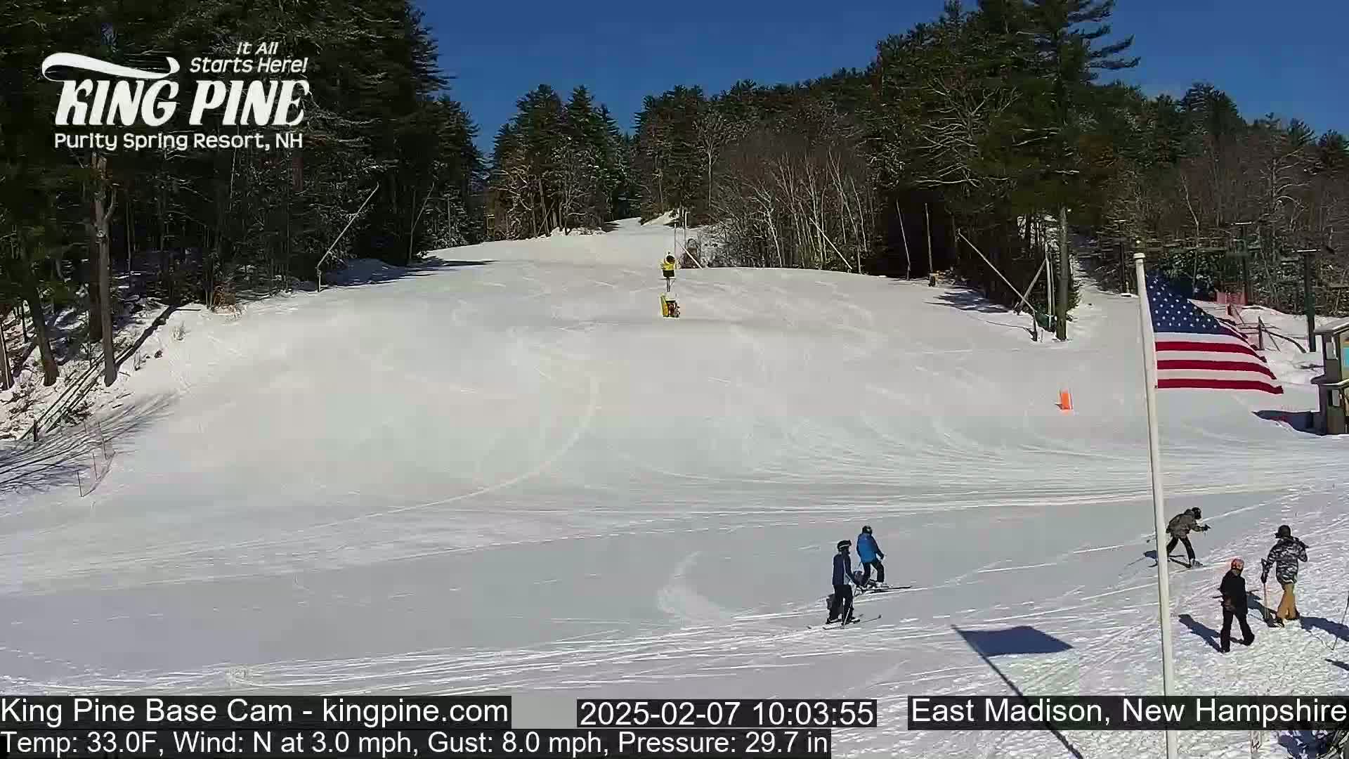 King Pine Base Ski Live Cam - Madison, New Hampshire, USA