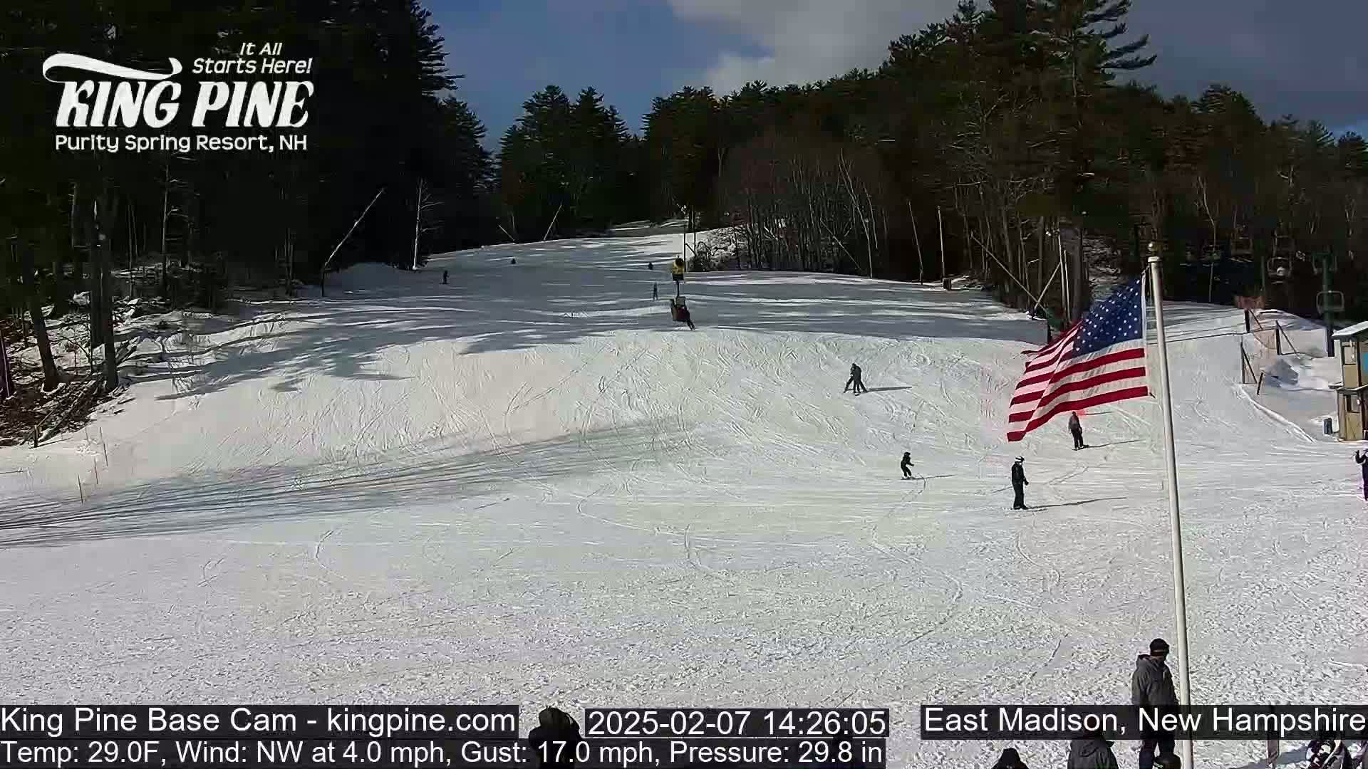 King Pine Base Ski Live Cam - Madison, New Hampshire, USA