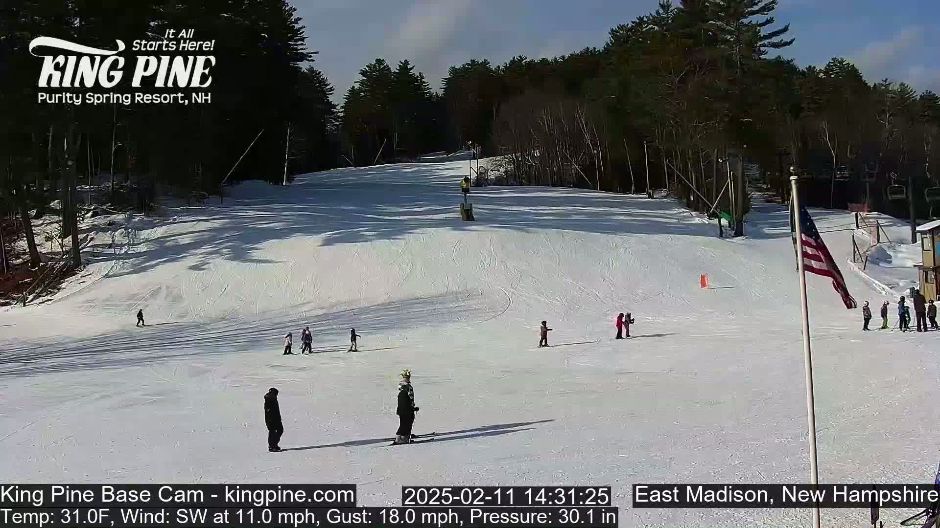 King Pine Base Ski Live Cam - Madison, New Hampshire, USA