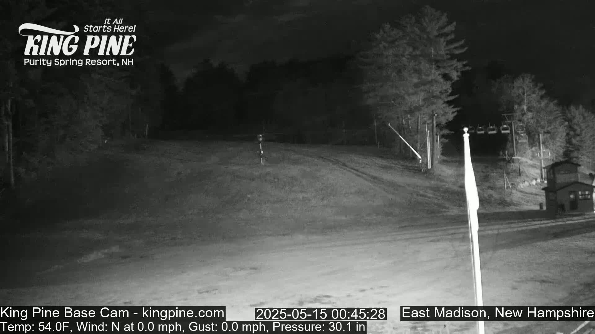 King Pine Base Ski Live Cam - Madison, New Hampshire, USA