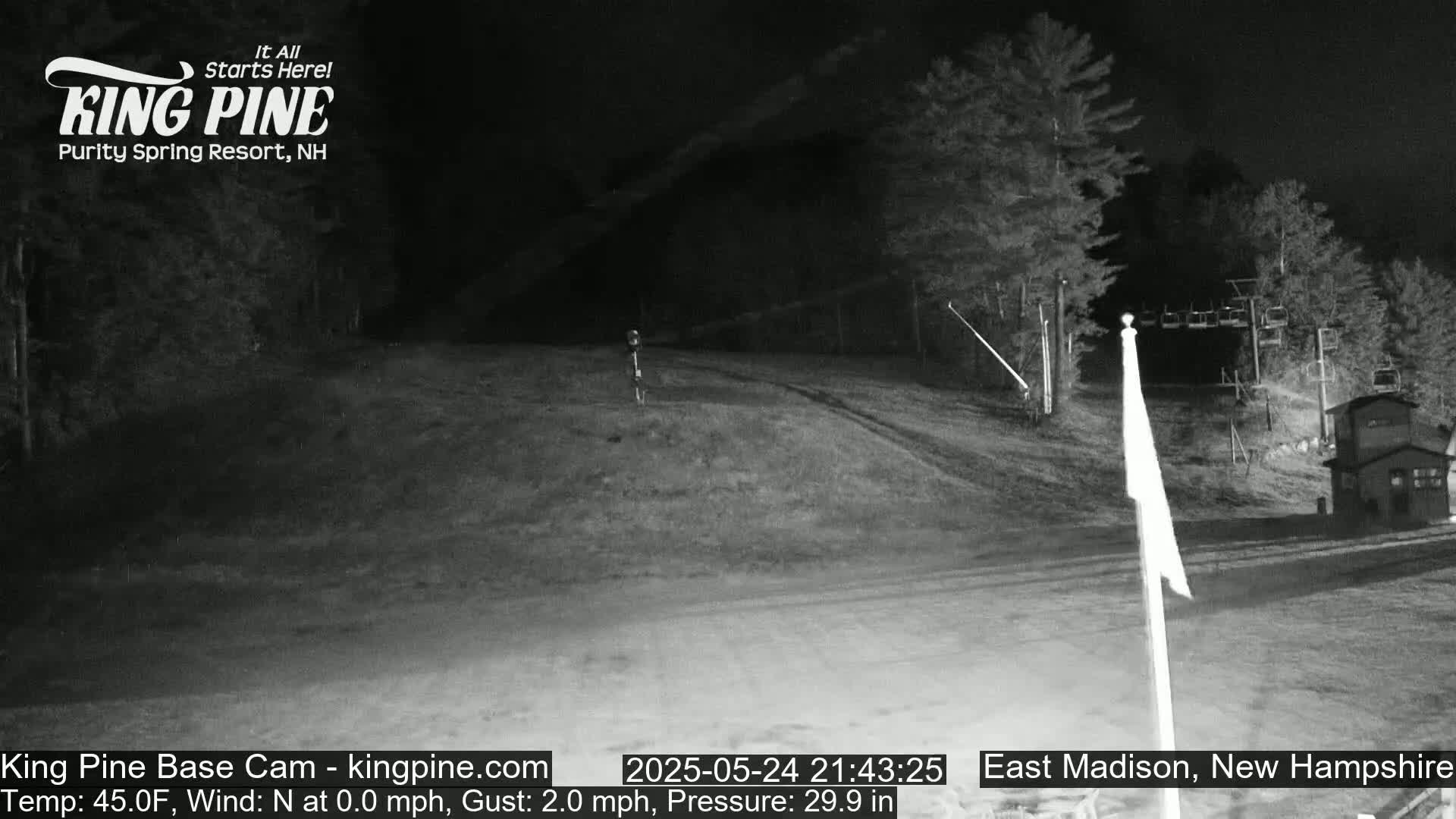 King Pine Base Ski Live Cam - Madison, New Hampshire, USA