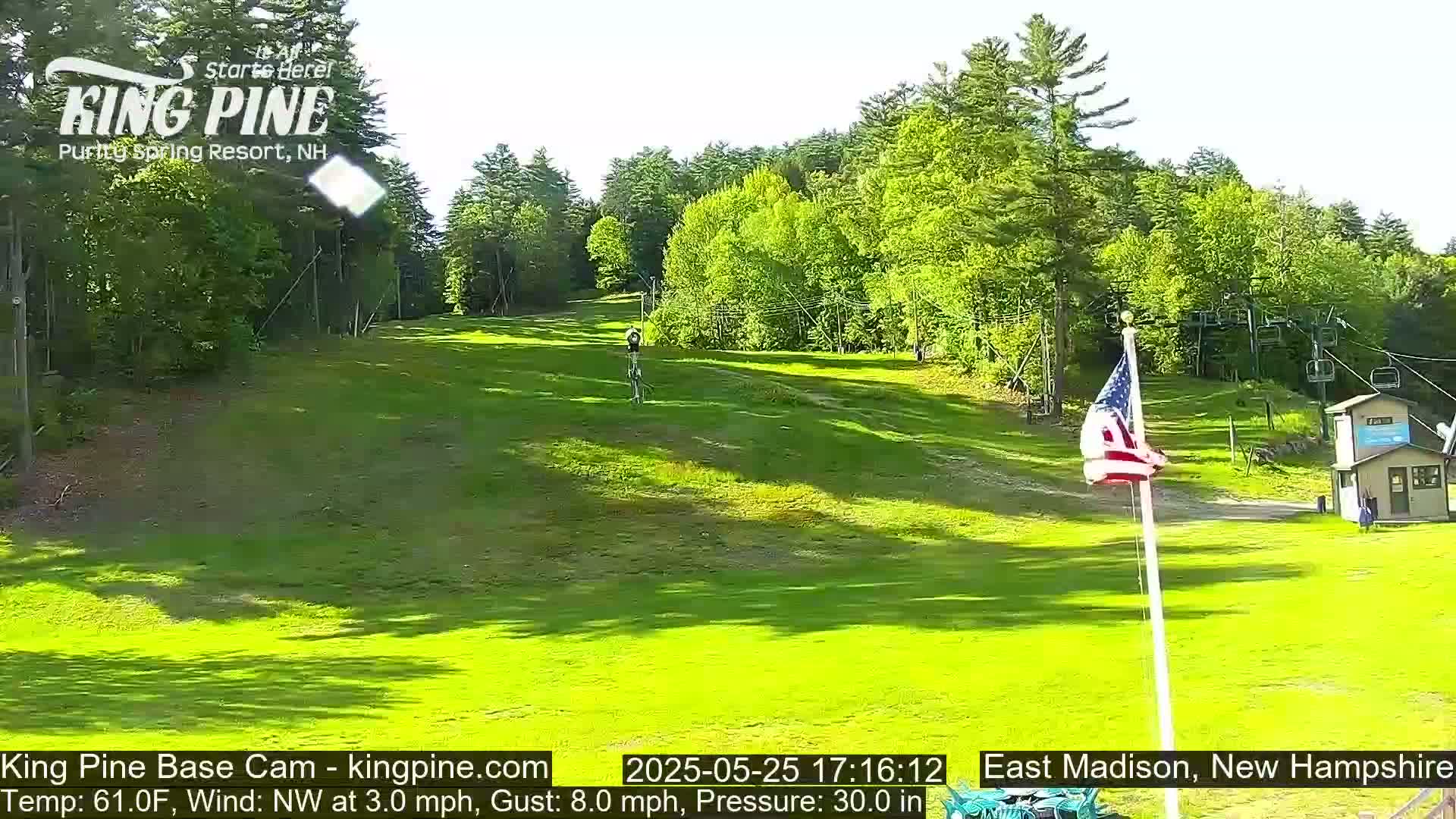 King Pine Base Ski Live Cam - Madison, New Hampshire, USA