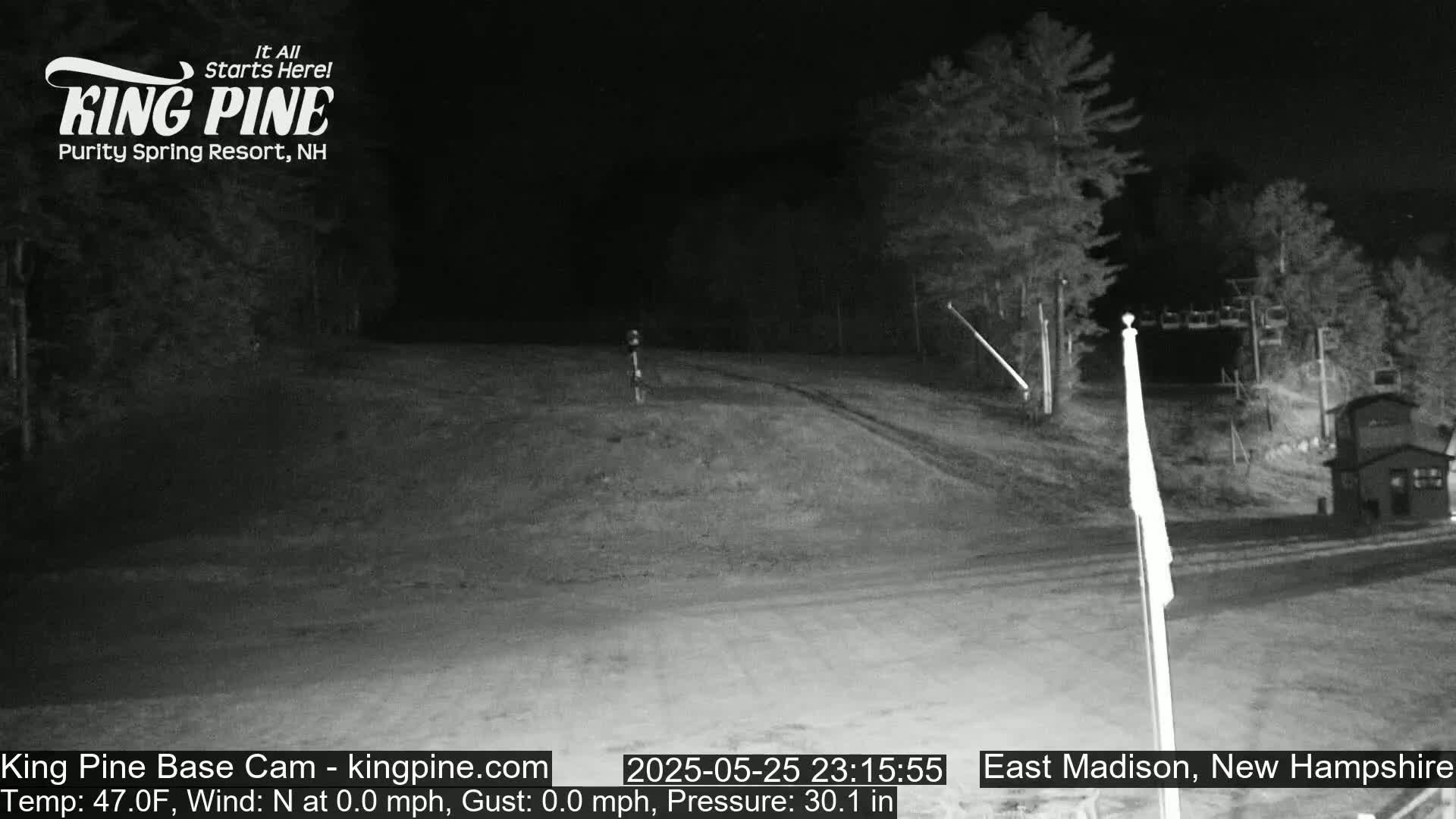 King Pine Base Ski Live Cam - Madison, New Hampshire, USA