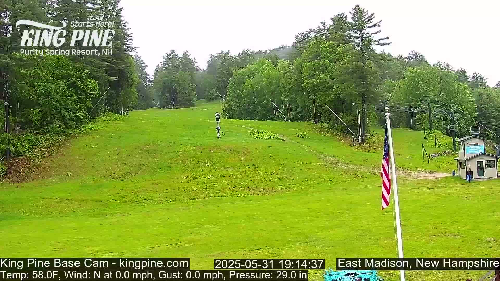 King Pine Base Ski Live Cam - Madison, New Hampshire, USA
