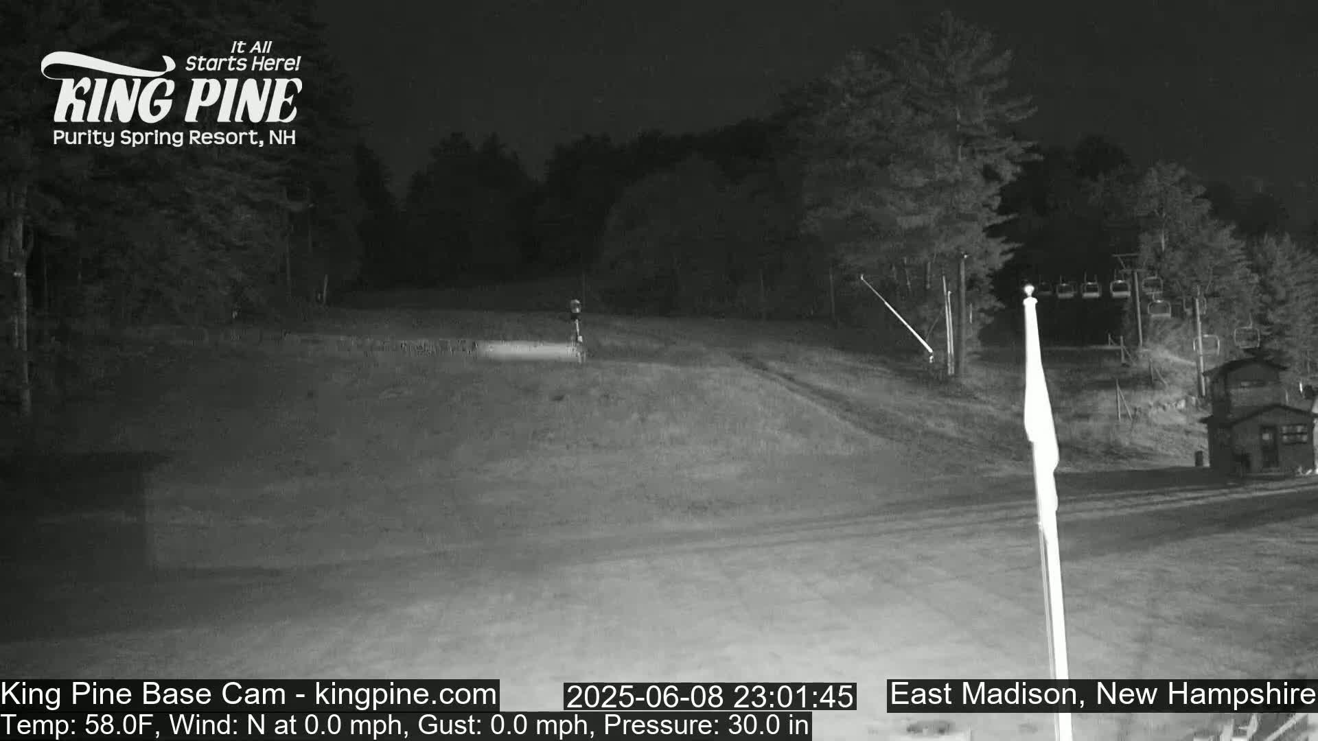 King Pine Base Ski Live Cam - Madison, New Hampshire, USA