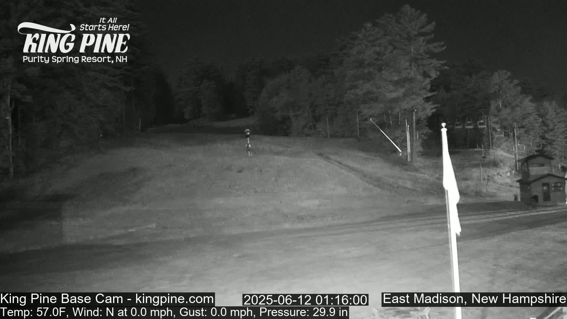 King Pine Base Ski Live Cam - Madison, New Hampshire, USA