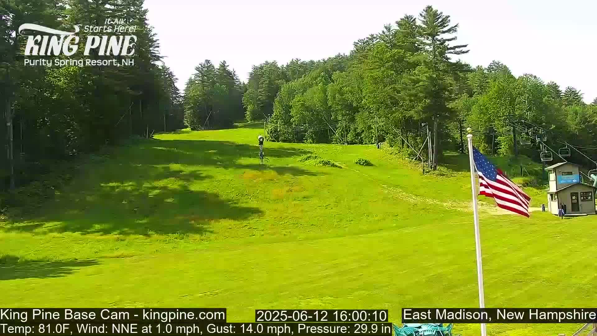 King Pine Base Ski Live Cam - Madison, New Hampshire, USA