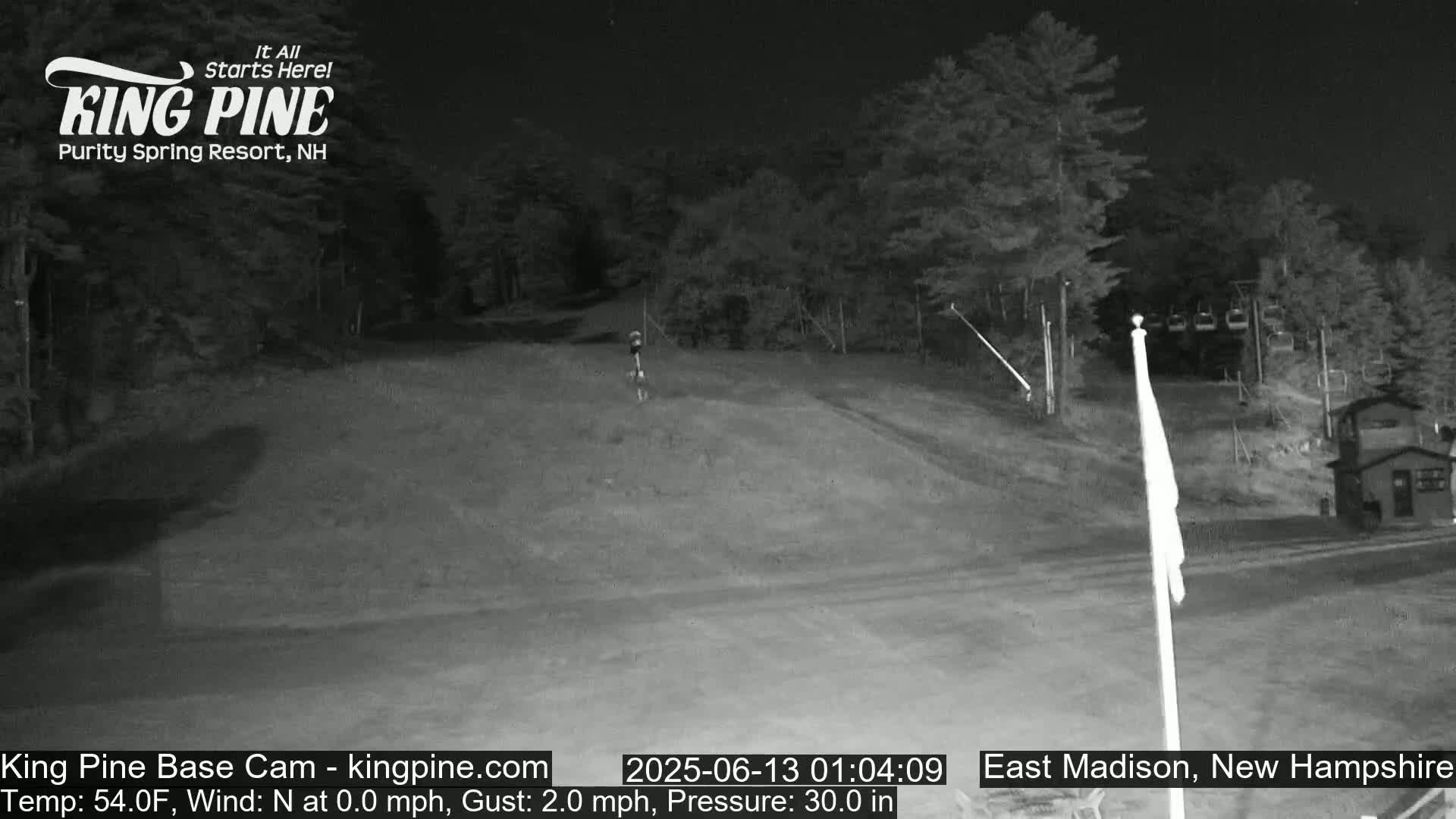 King Pine Base Ski Live Cam - Madison, New Hampshire, USA