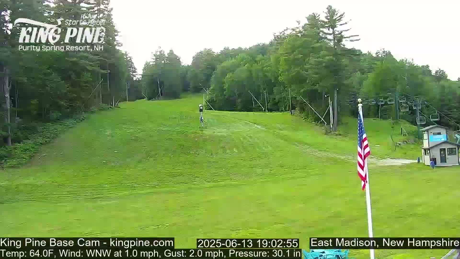King Pine Base Ski Live Cam - Madison, New Hampshire, USA