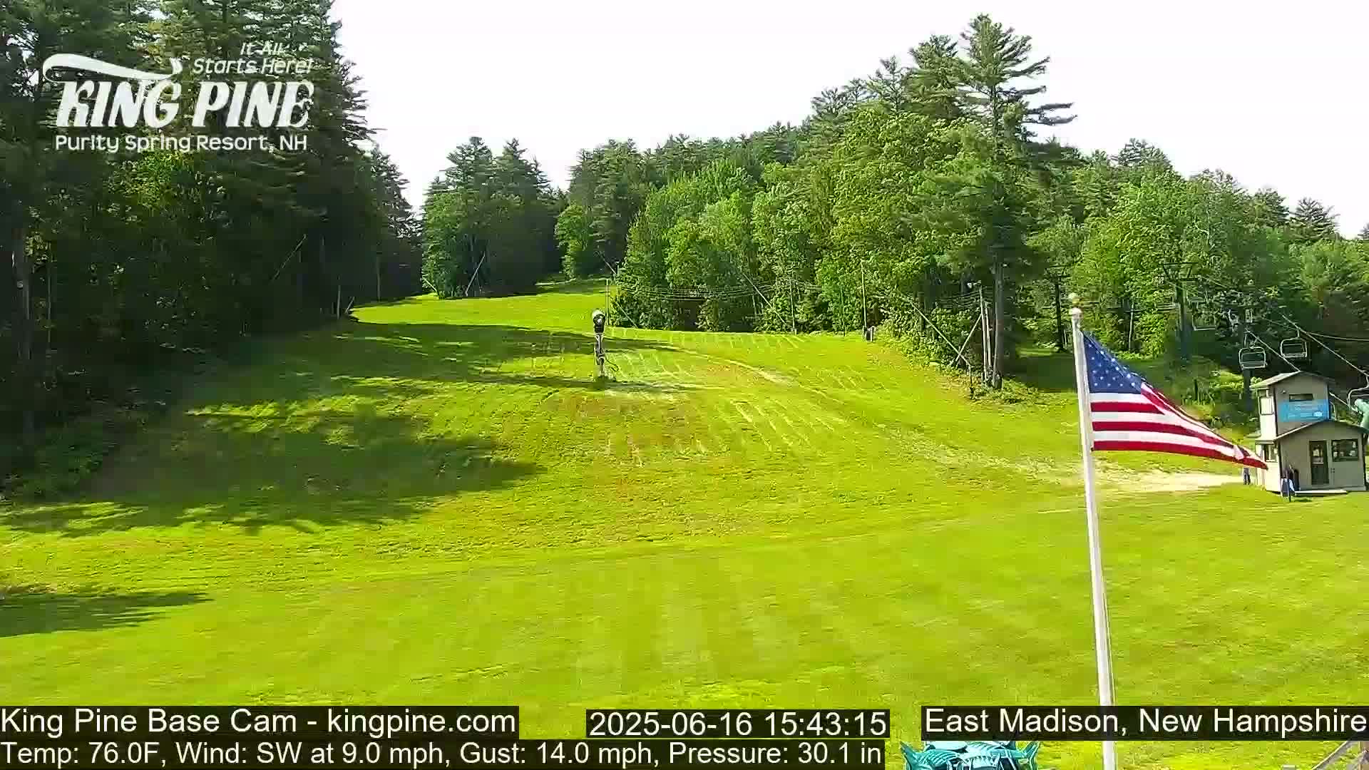 King Pine Base Ski Live Cam - Madison, New Hampshire, USA