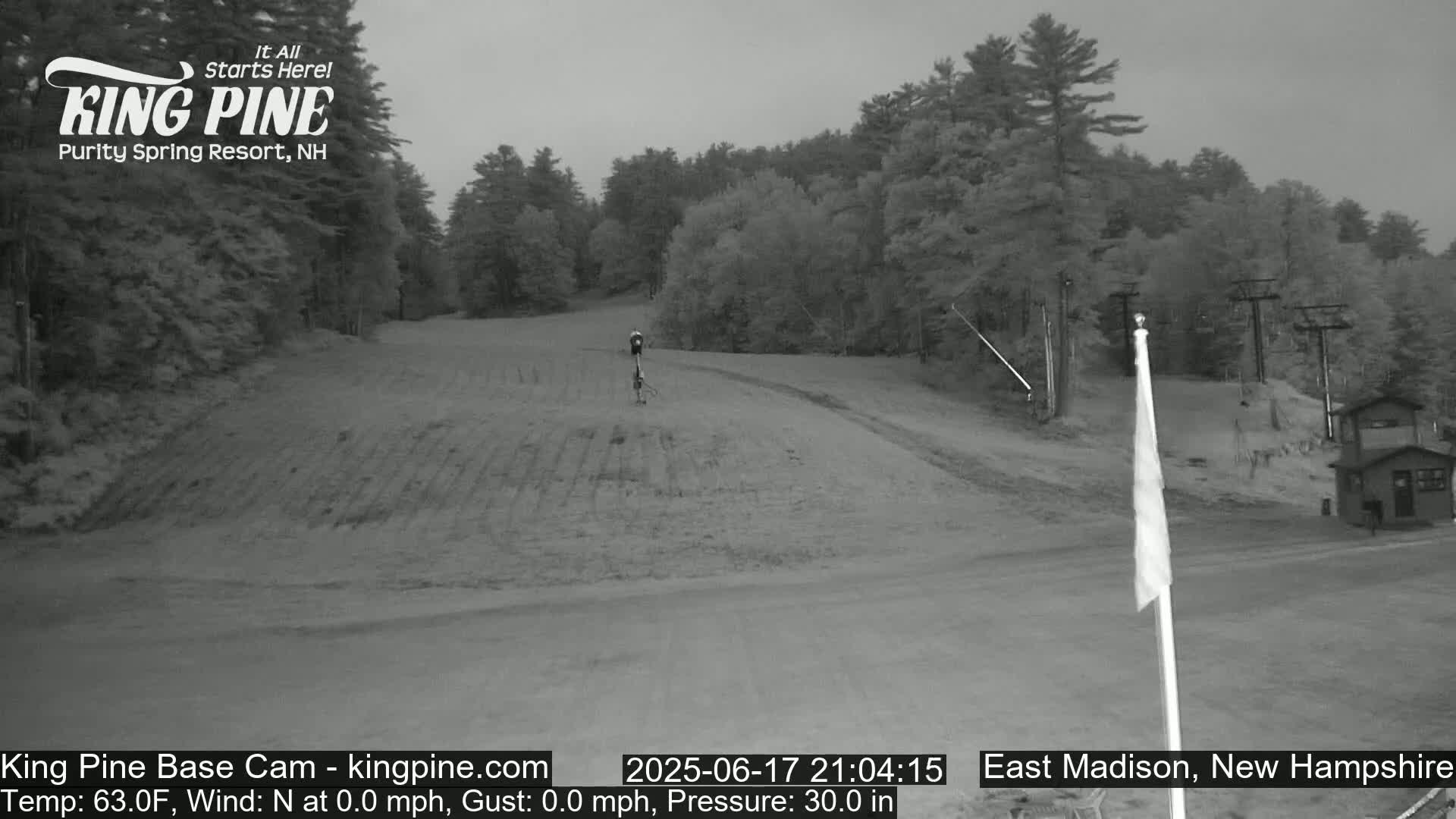 King Pine Base Ski Live Cam - Madison, New Hampshire, USA