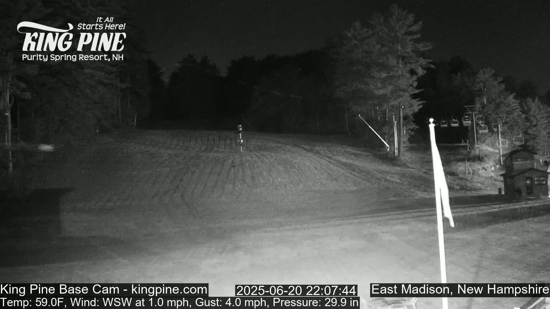 King Pine Base Ski Live Cam - Madison, New Hampshire, USA