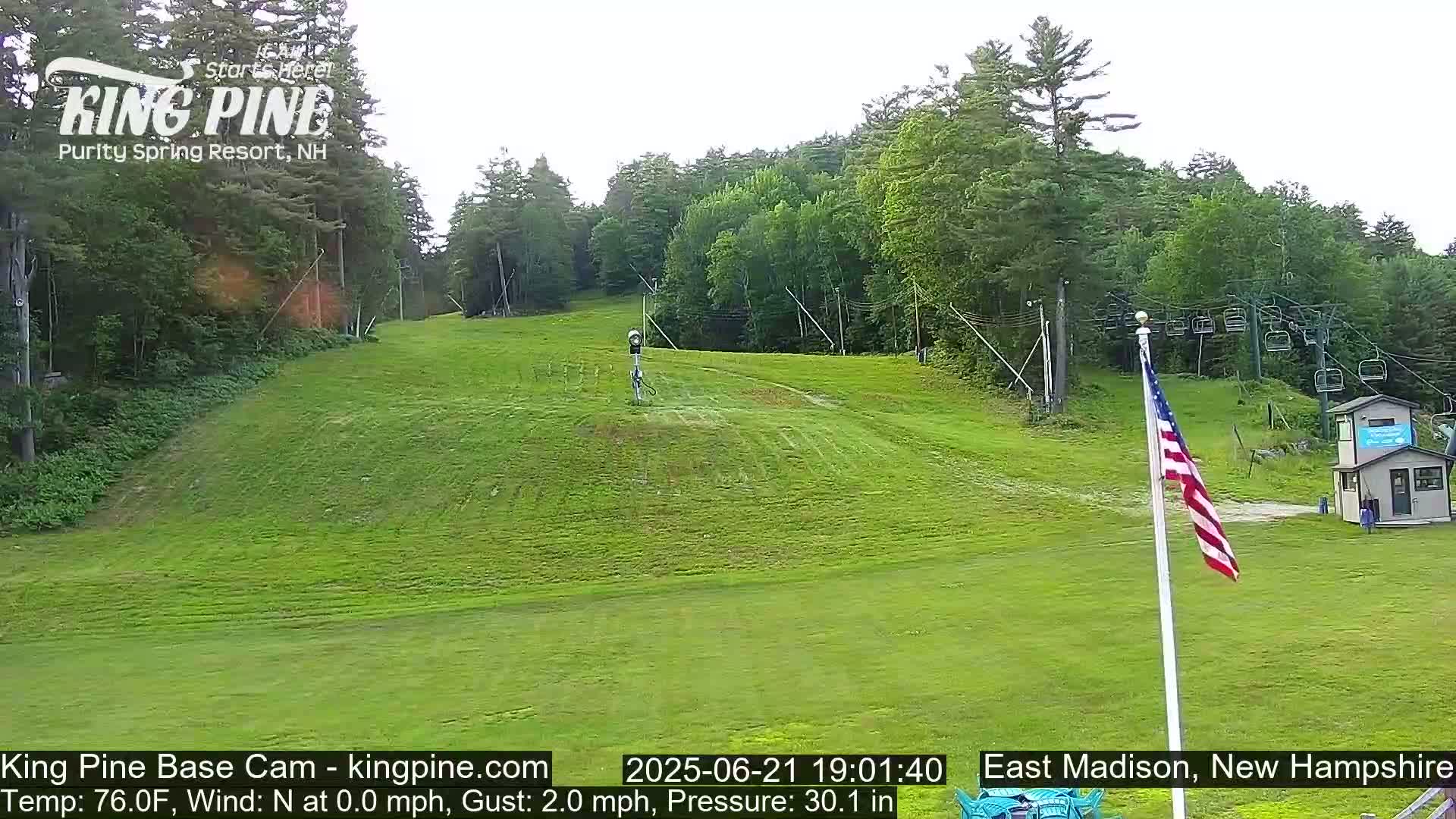 King Pine Base Ski Live Cam - Madison, New Hampshire, USA