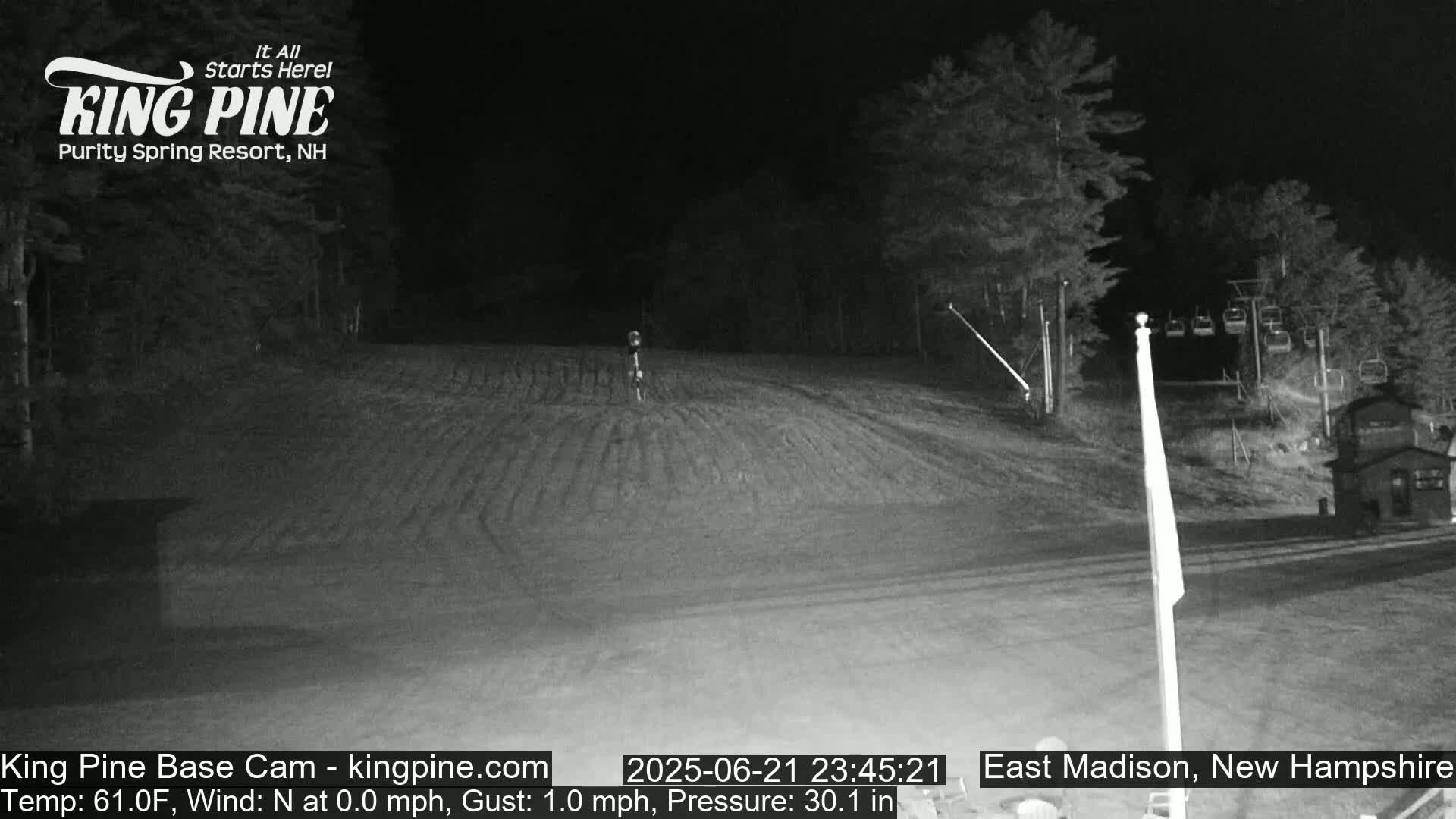 King Pine Base Ski Live Cam - Madison, New Hampshire, USA