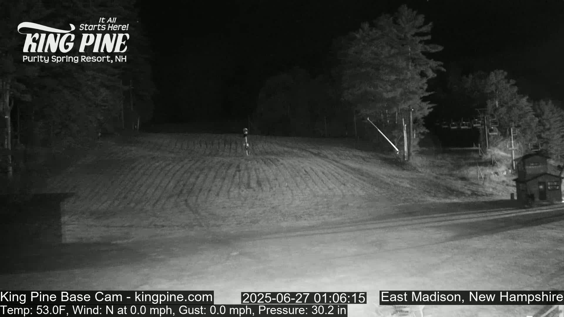 King Pine Base Ski Live Cam - Madison, New Hampshire, USA