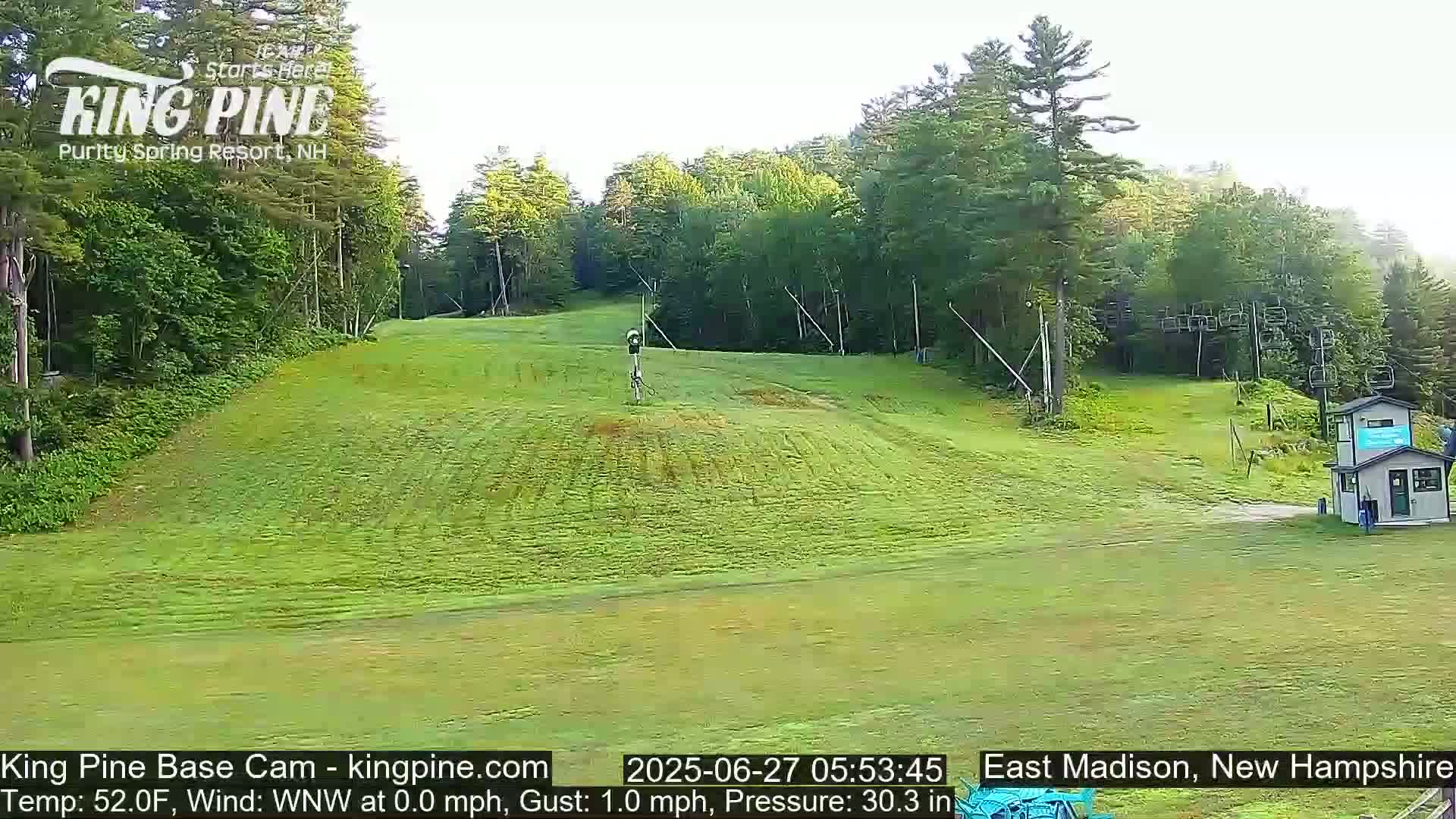 King Pine Base Ski Live Cam - Madison, New Hampshire, USA