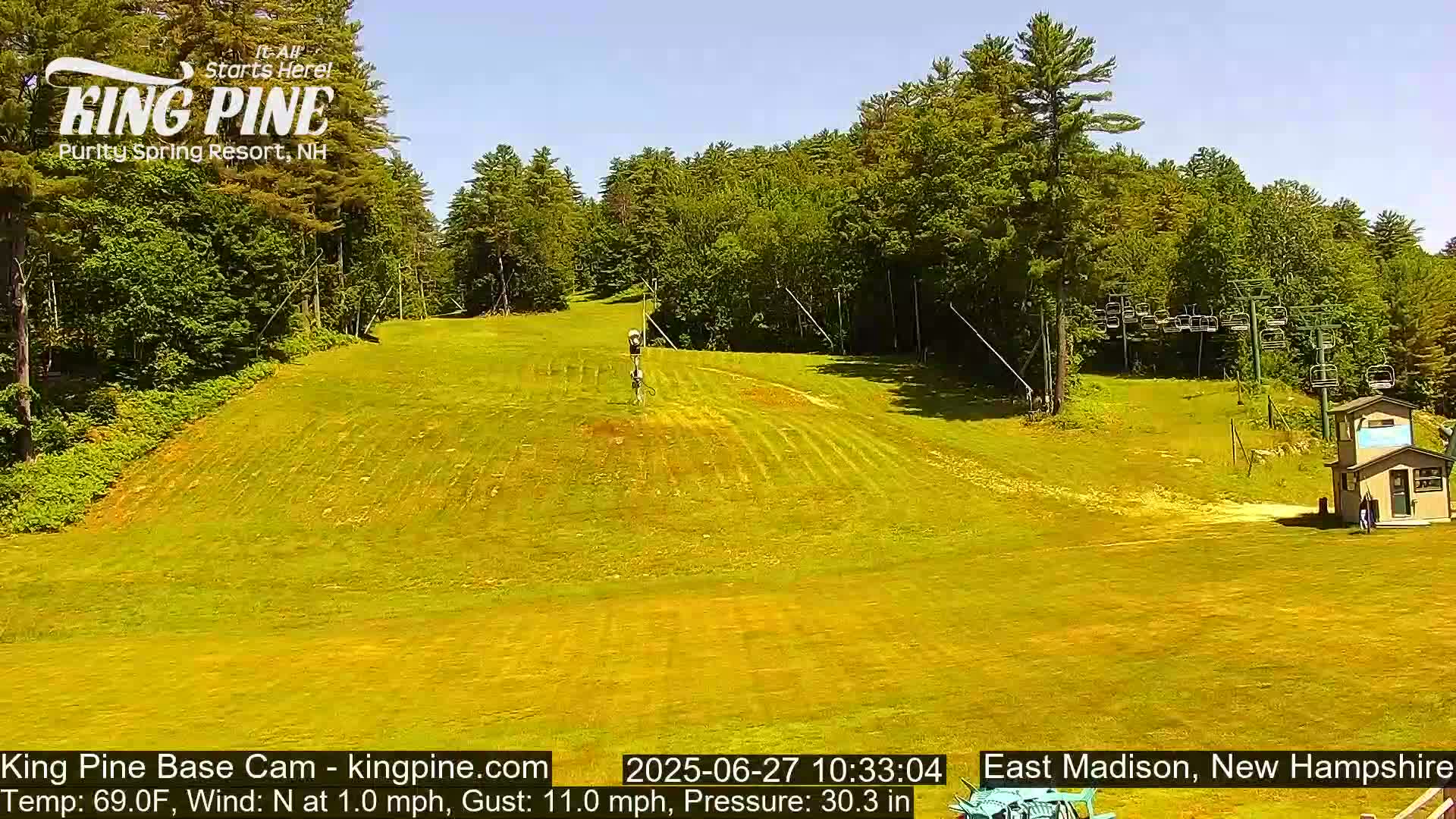 King Pine Base Ski Live Cam - Madison, New Hampshire, USA