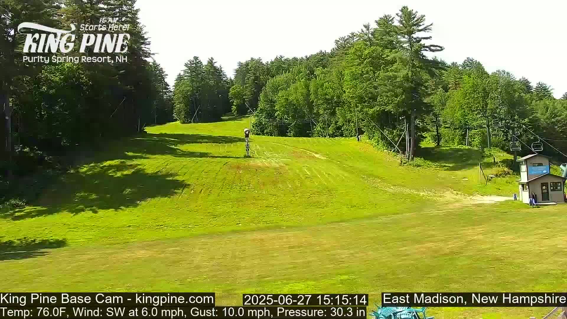 King Pine Base Ski Live Cam - Madison, New Hampshire, USA