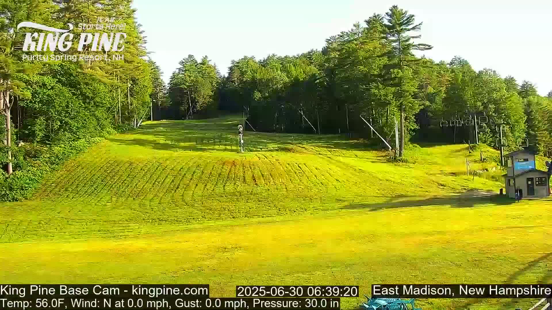 King Pine Base Ski Live Cam - Madison, New Hampshire, USA