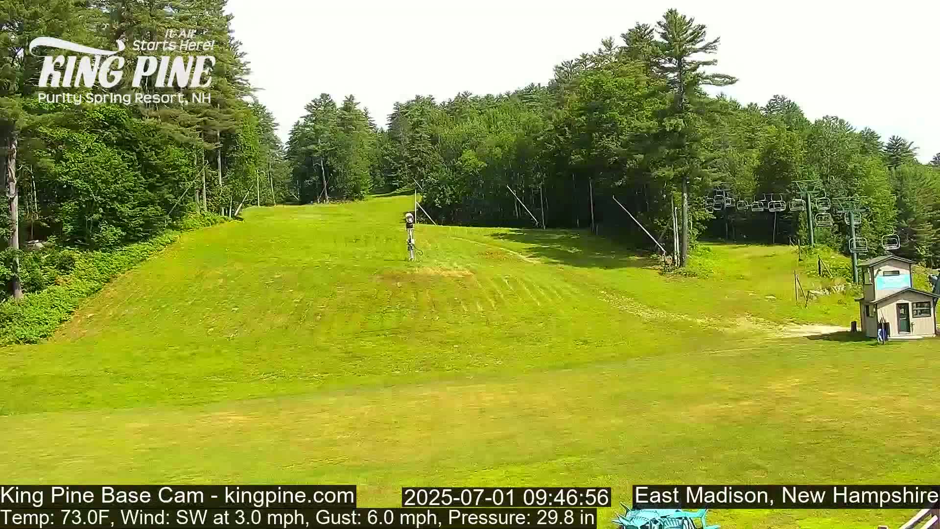 King Pine Base Ski Live Cam - Madison, New Hampshire, USA