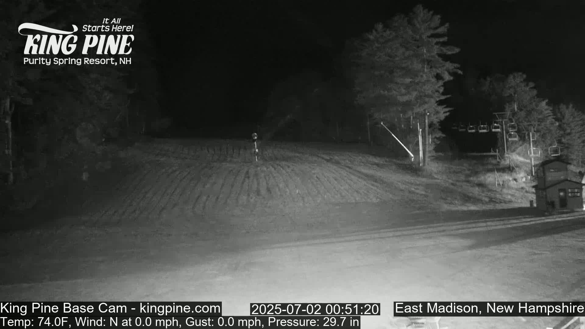 King Pine Base Ski Live Cam - Madison, New Hampshire, USA
