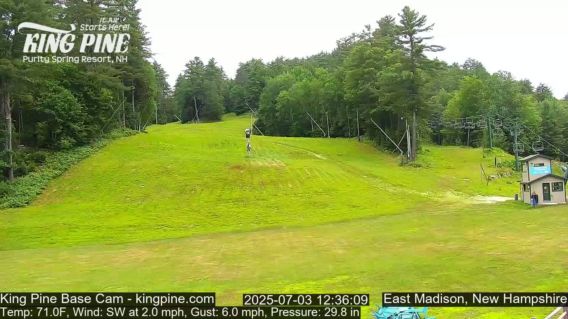 King Pine Base Ski Live Cam - Madison, New Hampshire, USA