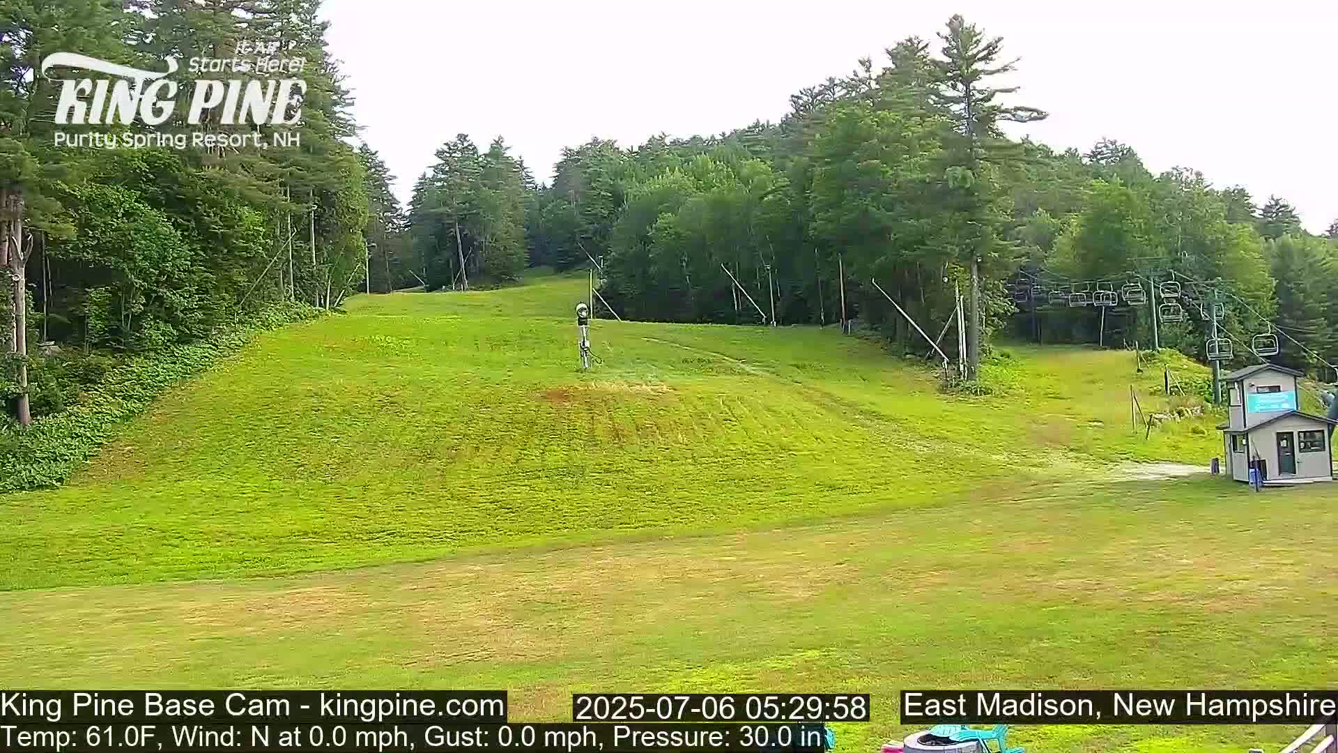 King Pine Base Ski Live Cam - Madison, New Hampshire, USA