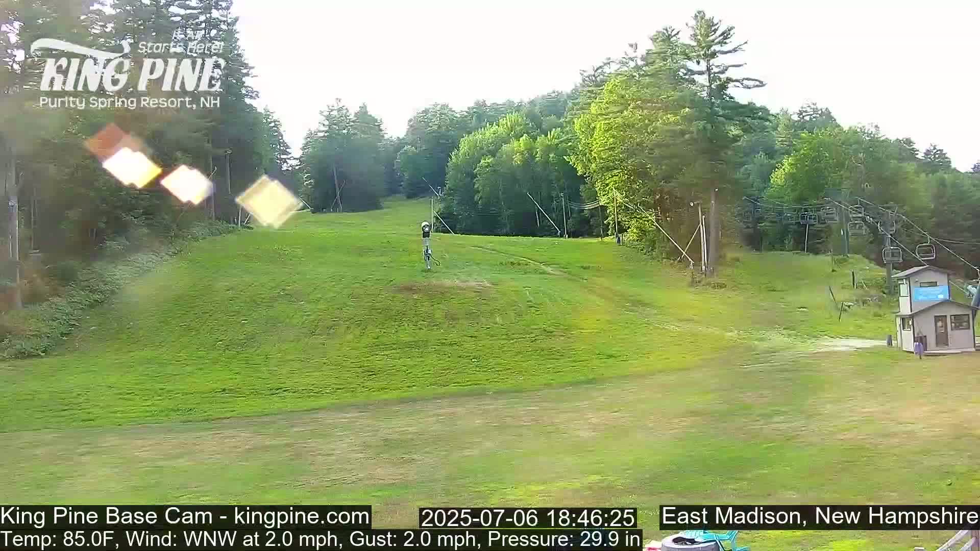 King Pine Base Ski Live Cam - Madison, New Hampshire, USA