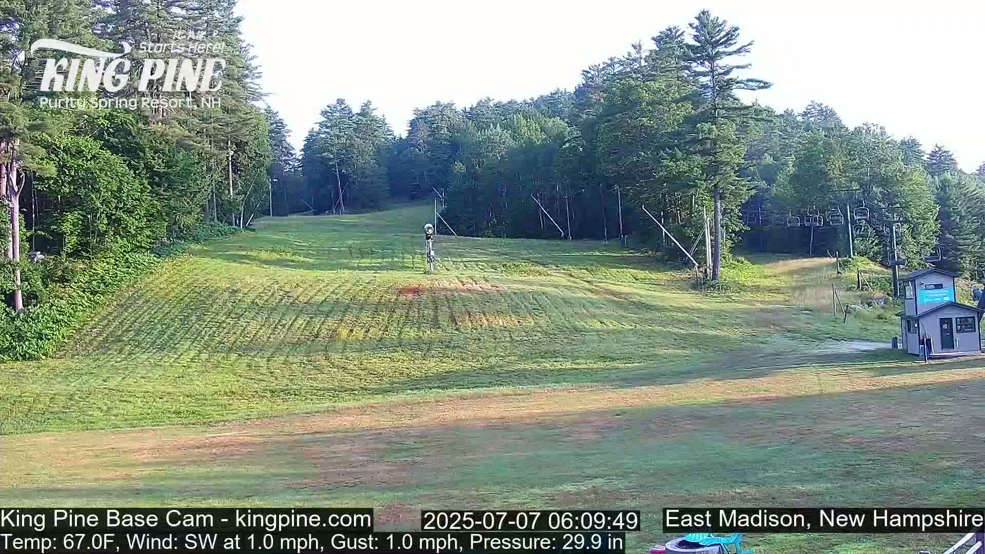 King Pine Base Ski Live Cam - Madison, New Hampshire, USA
