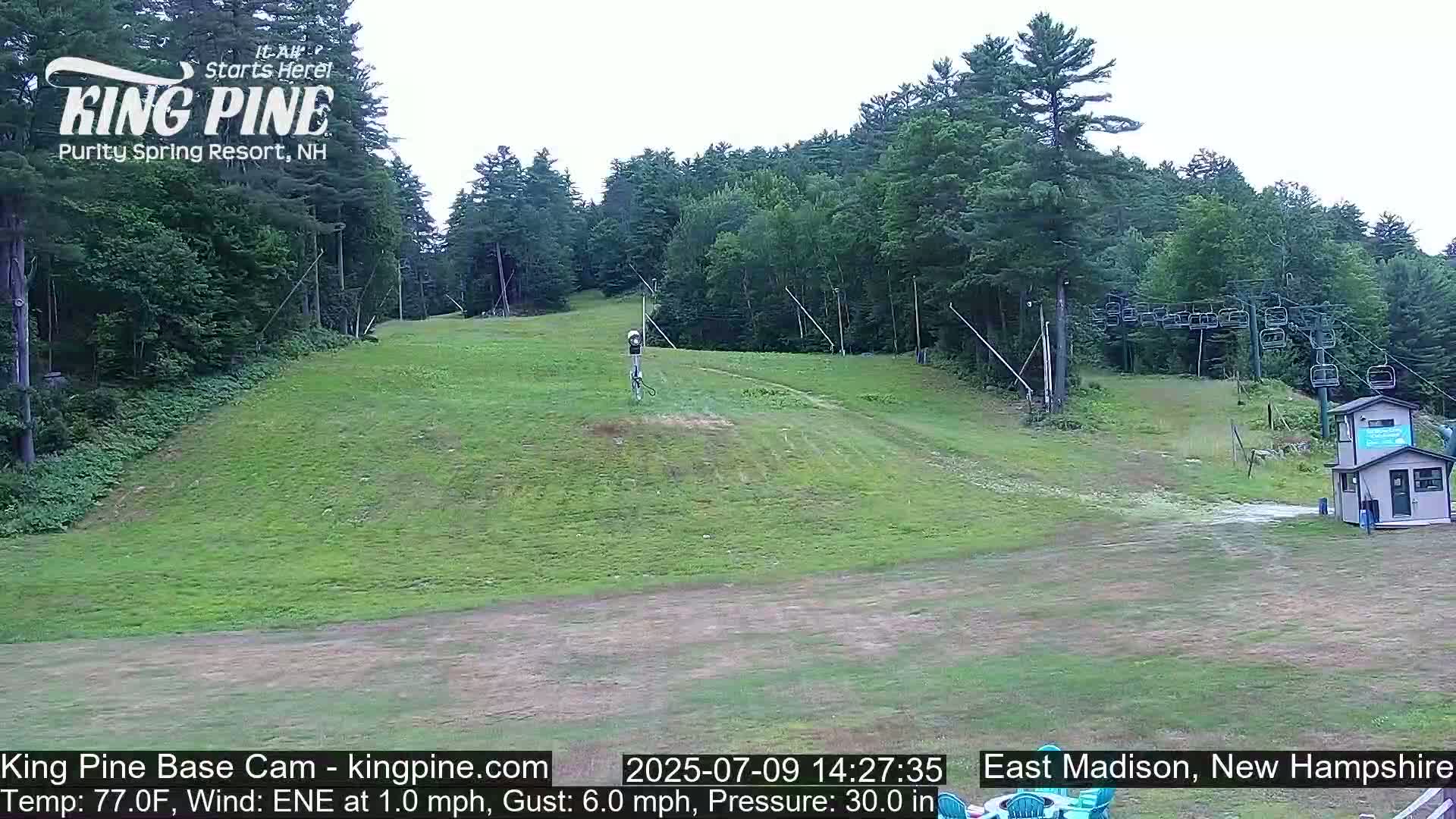 King Pine Base Ski Live Cam - Madison, New Hampshire, USA