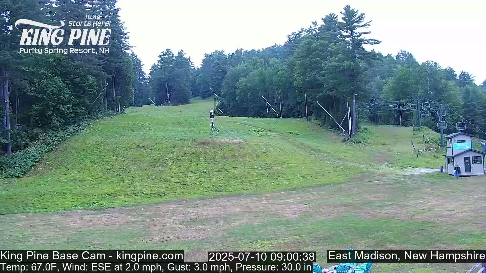 King Pine Base Ski Live Cam - Madison, New Hampshire, USA