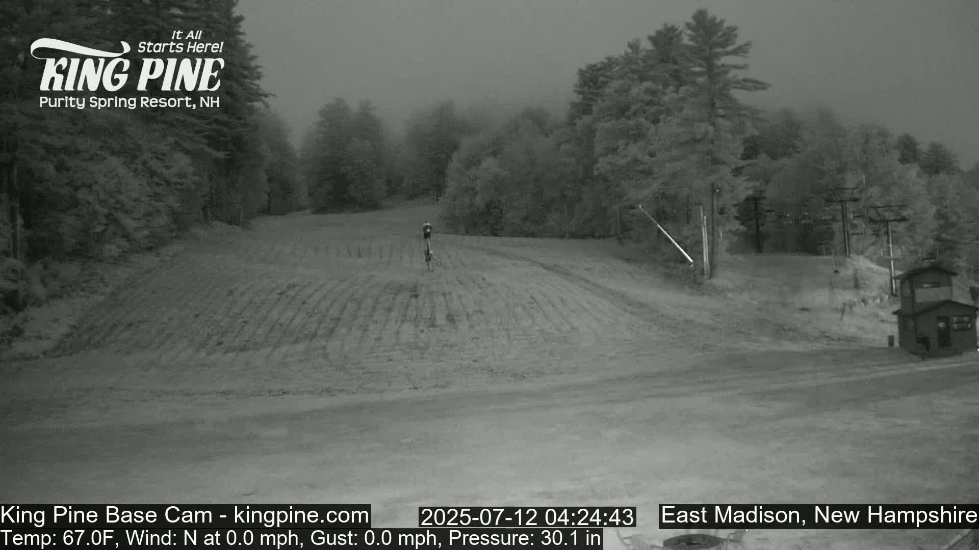 King Pine Base Ski Live Cam - Madison, New Hampshire, USA