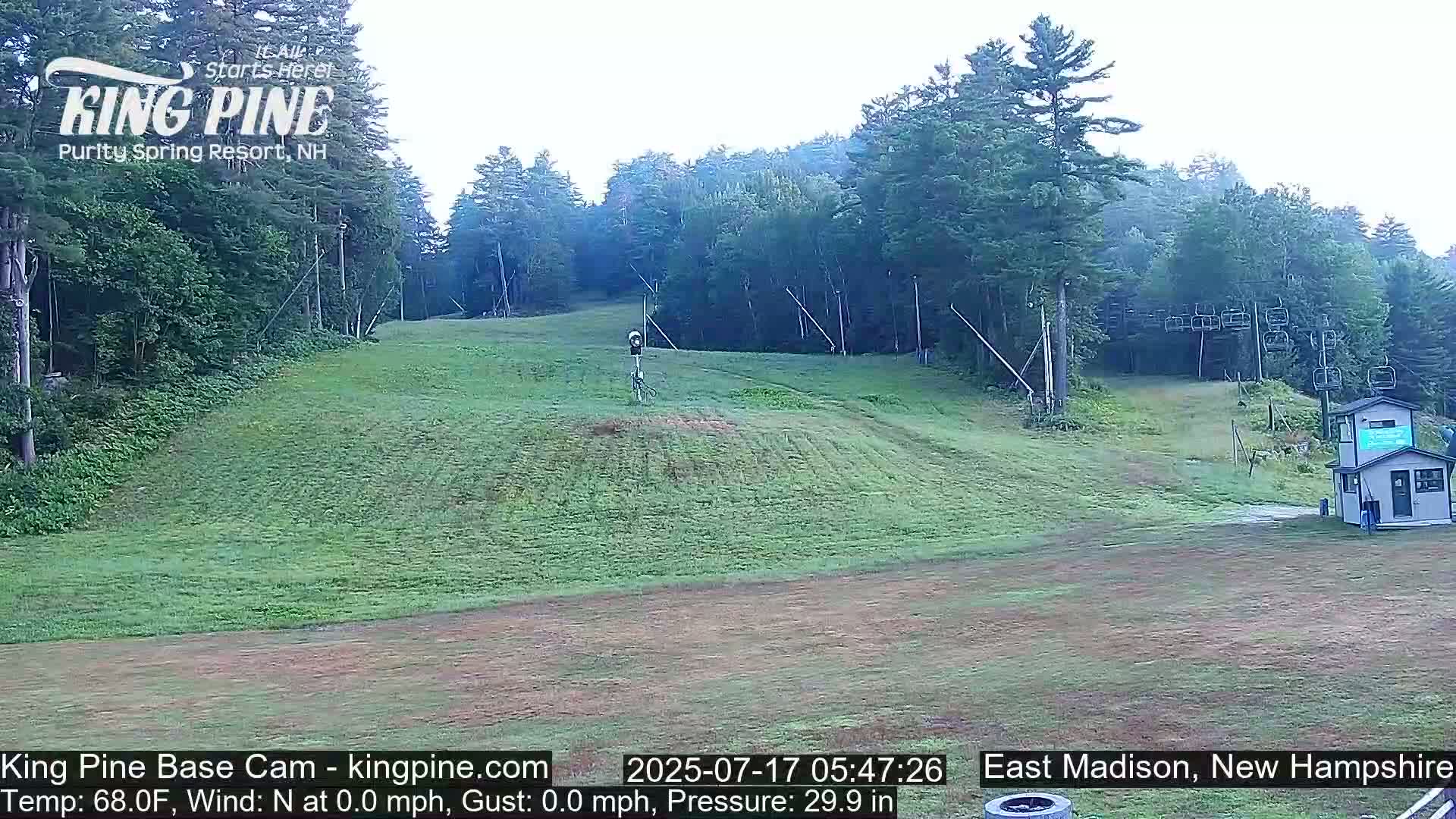 King Pine Base Ski Live Cam - Madison, New Hampshire, USA