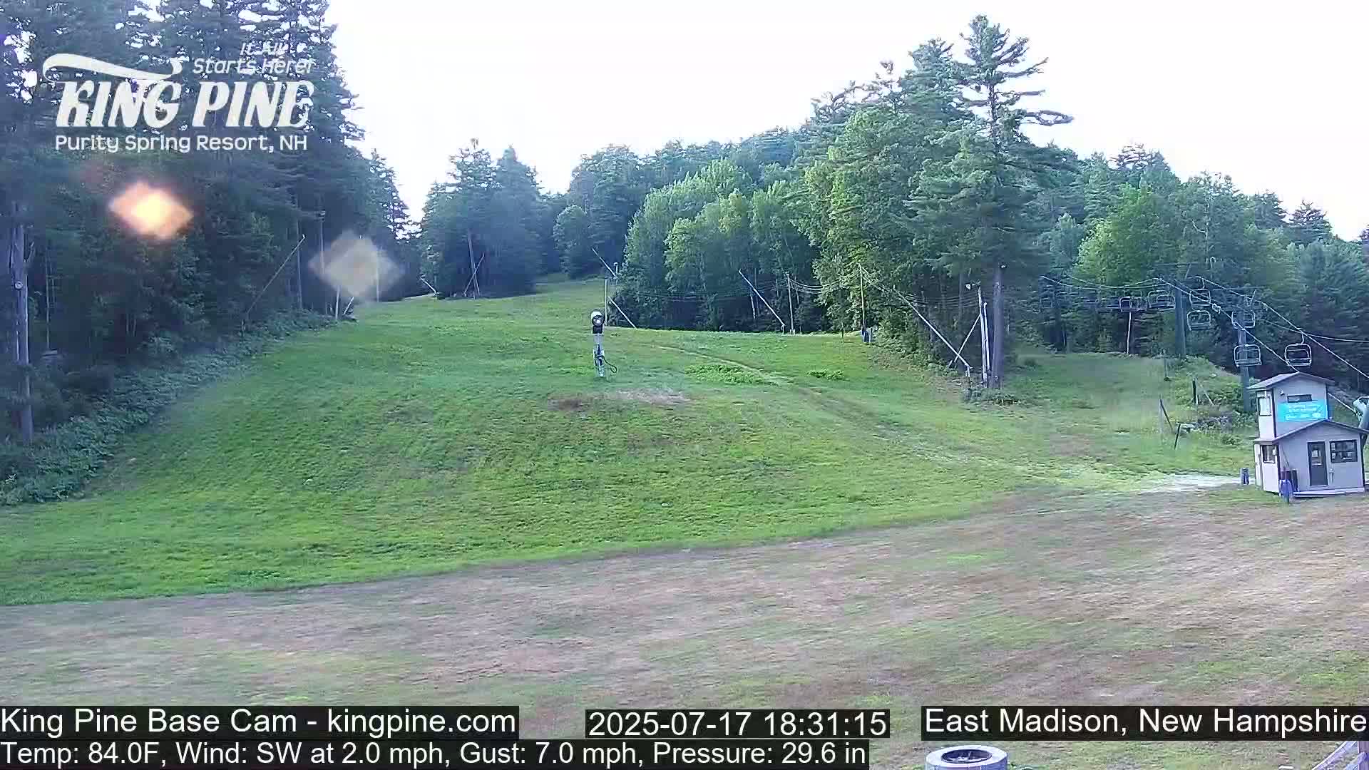 King Pine Base Ski Live Cam - Madison, New Hampshire, USA
