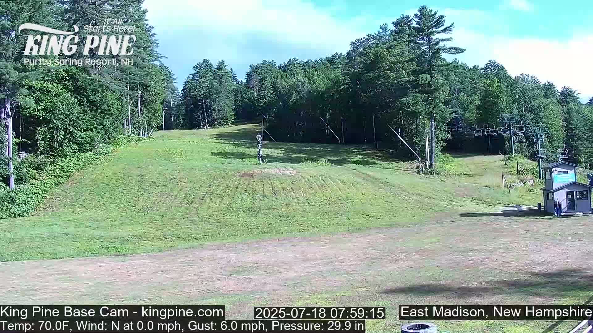 King Pine Base Ski Live Cam - Madison, New Hampshire, USA