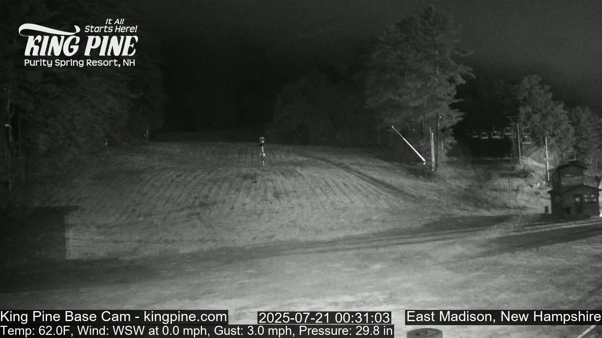 King Pine Base Ski Live Cam - Madison, New Hampshire, USA