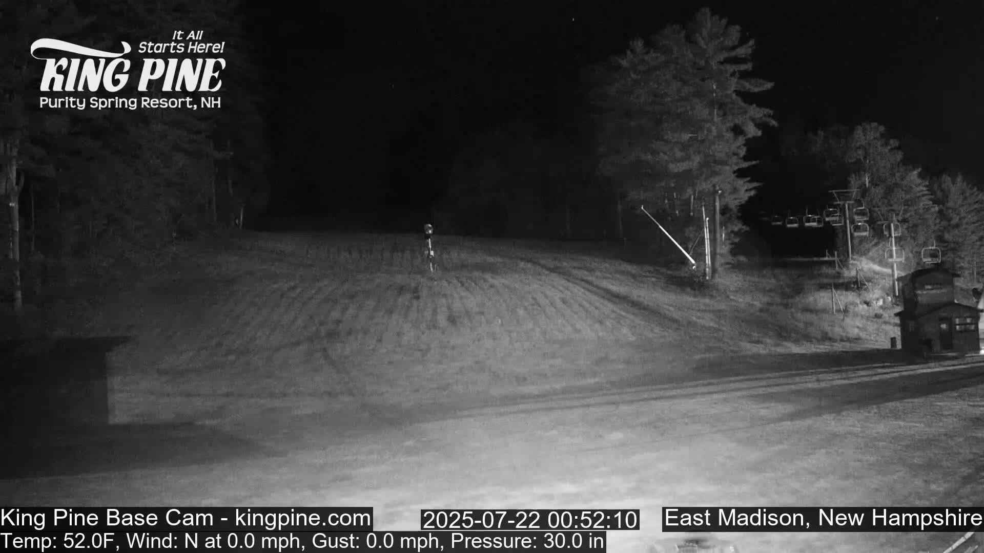 King Pine Base Ski Live Cam - Madison, New Hampshire, USA