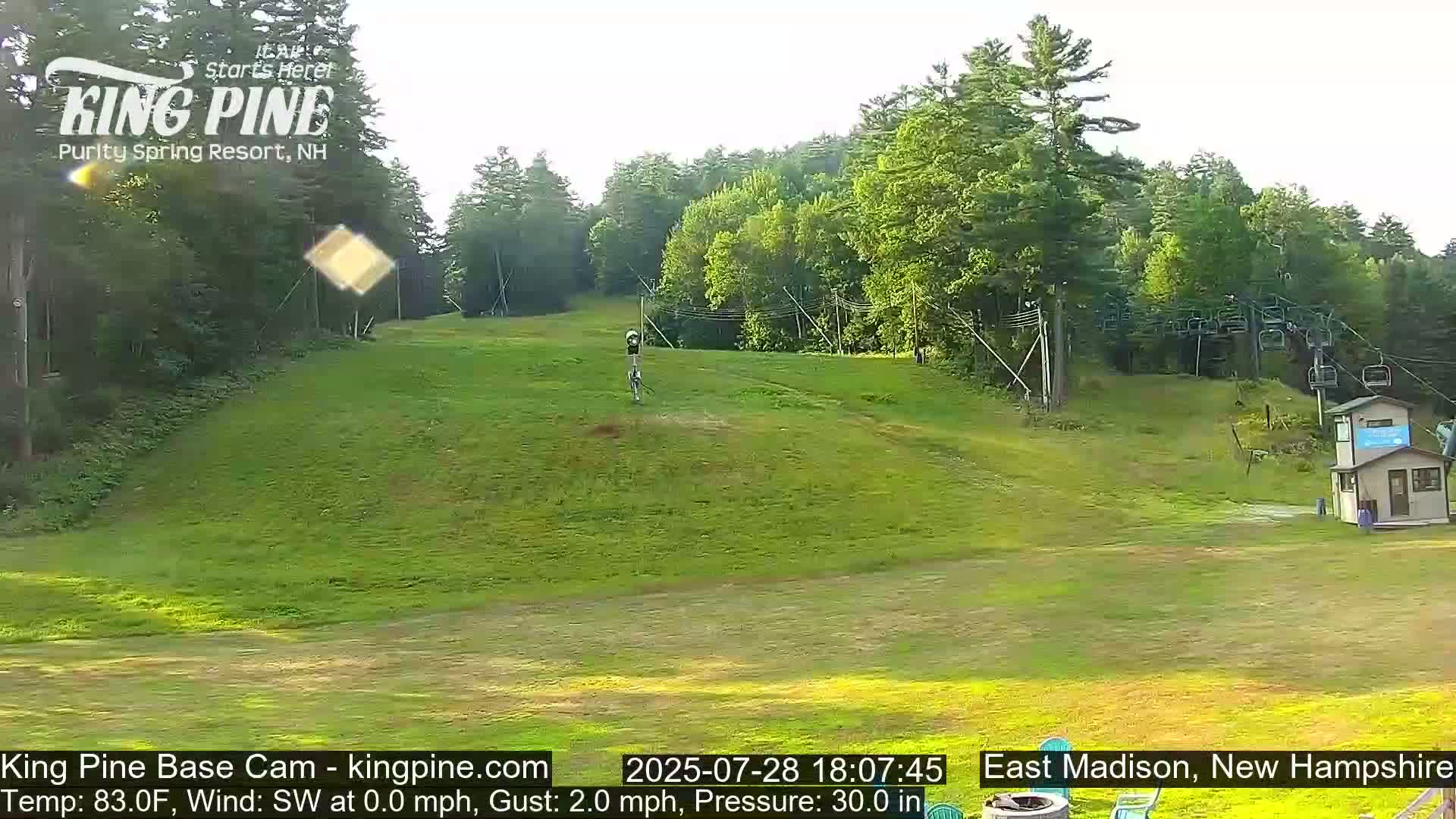 King Pine Base Ski Live Cam - Madison, New Hampshire, USA