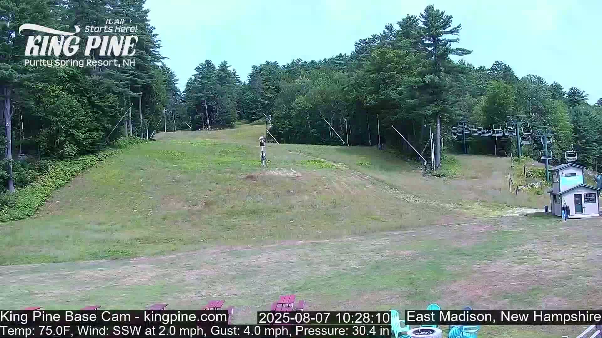 King Pine Base Ski Live Cam - Madison, New Hampshire, USA