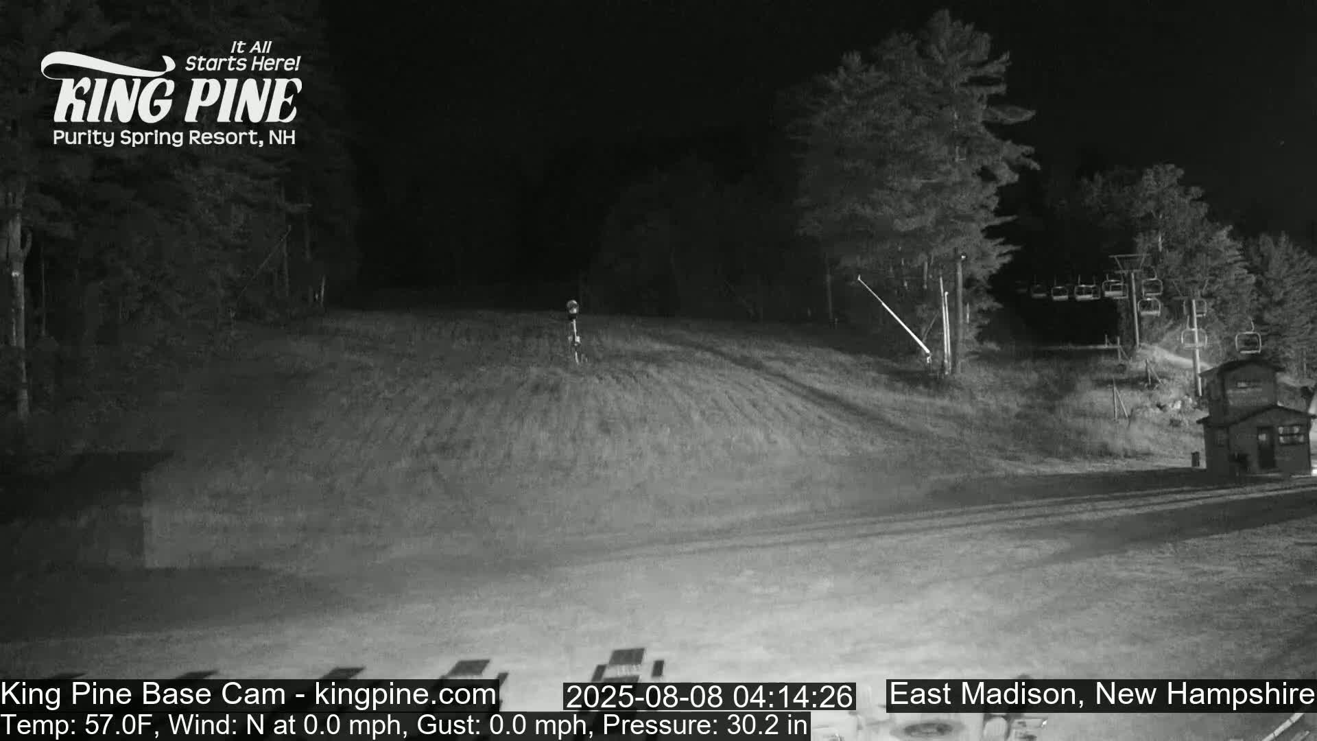 King Pine Base Ski Live Cam - Madison, New Hampshire, USA