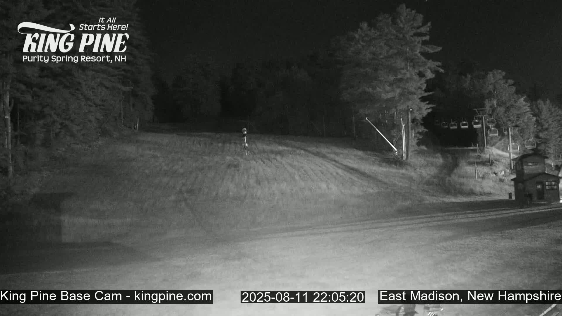 King Pine Base Ski Live Cam - Madison, New Hampshire, USA