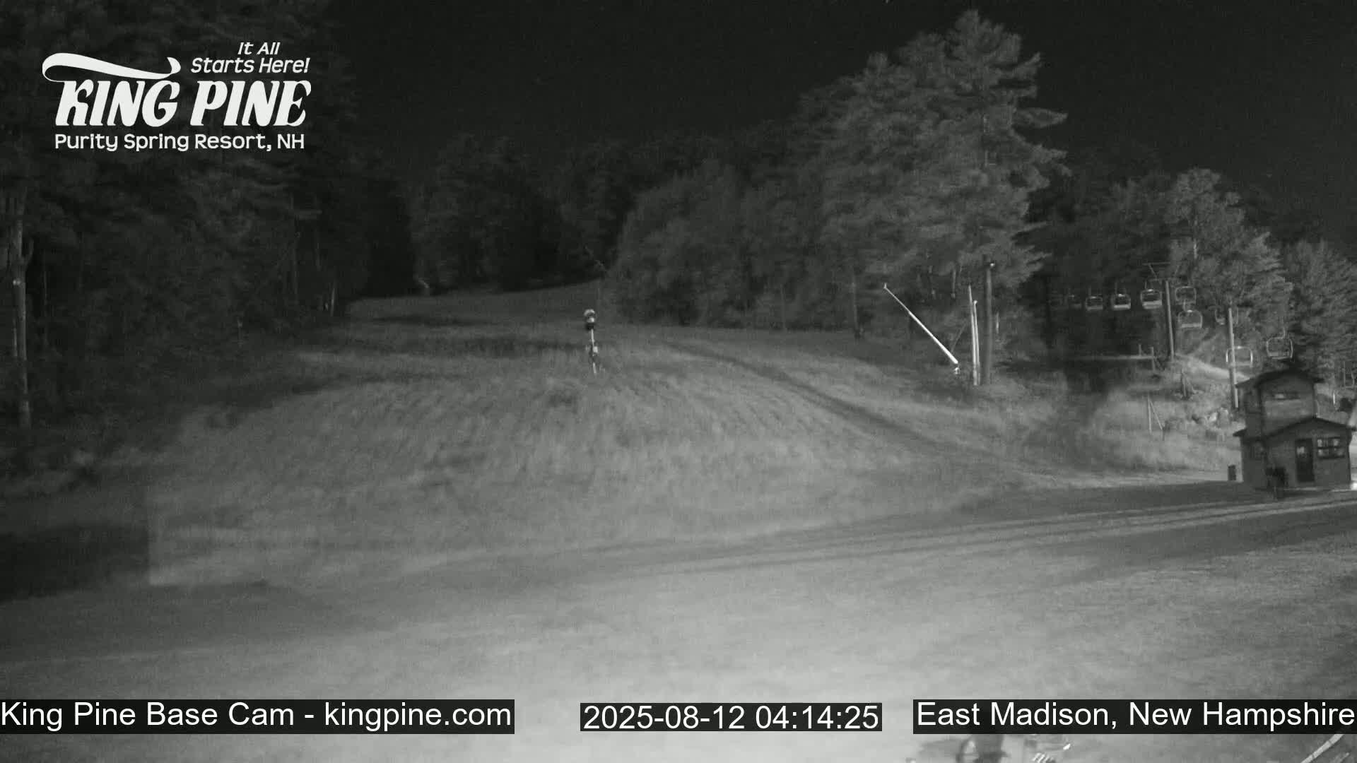 King Pine Base Ski Live Cam - Madison, New Hampshire, USA