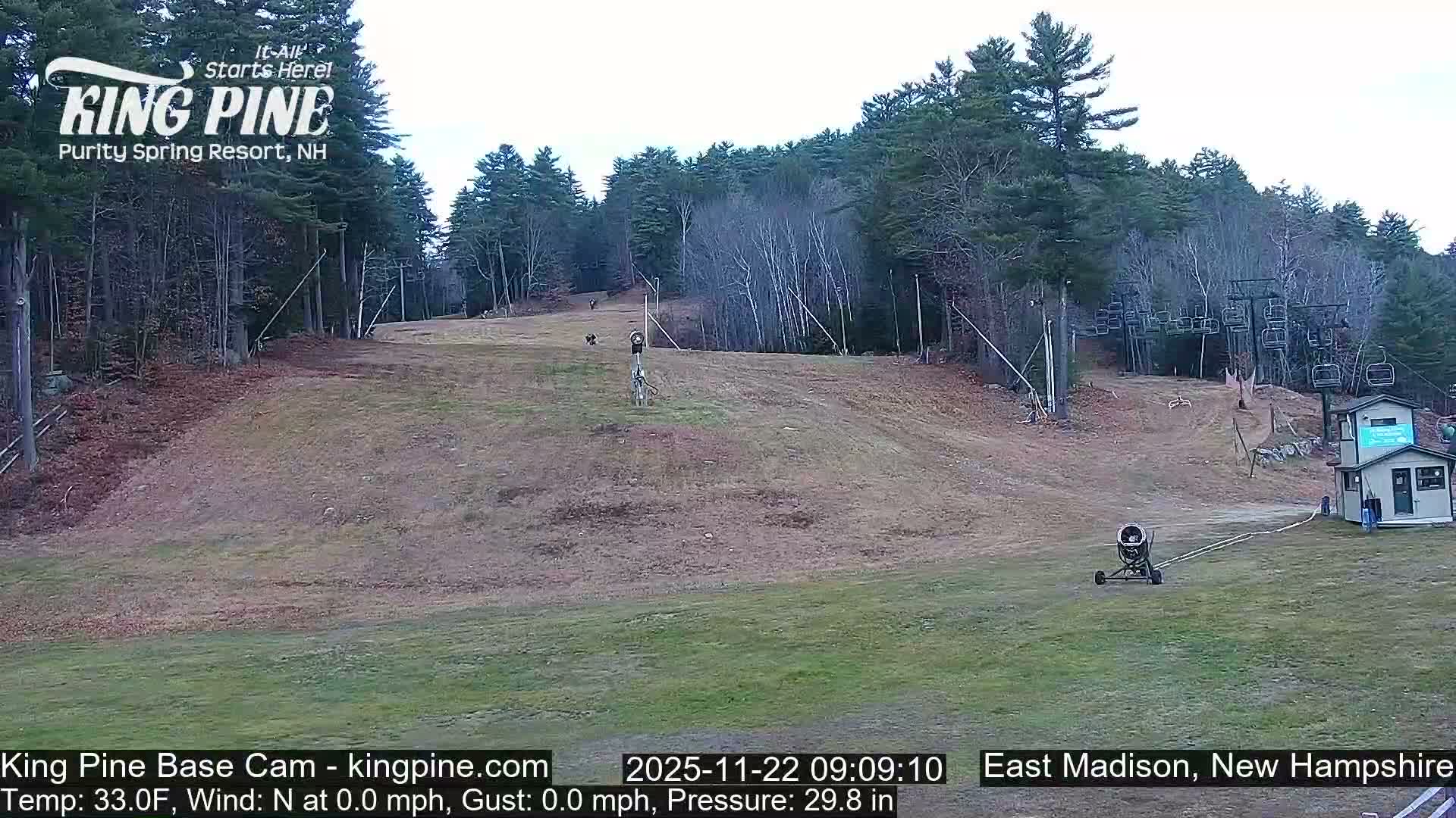 King Pine Base Ski Live Cam - Madison, New Hampshire, USA