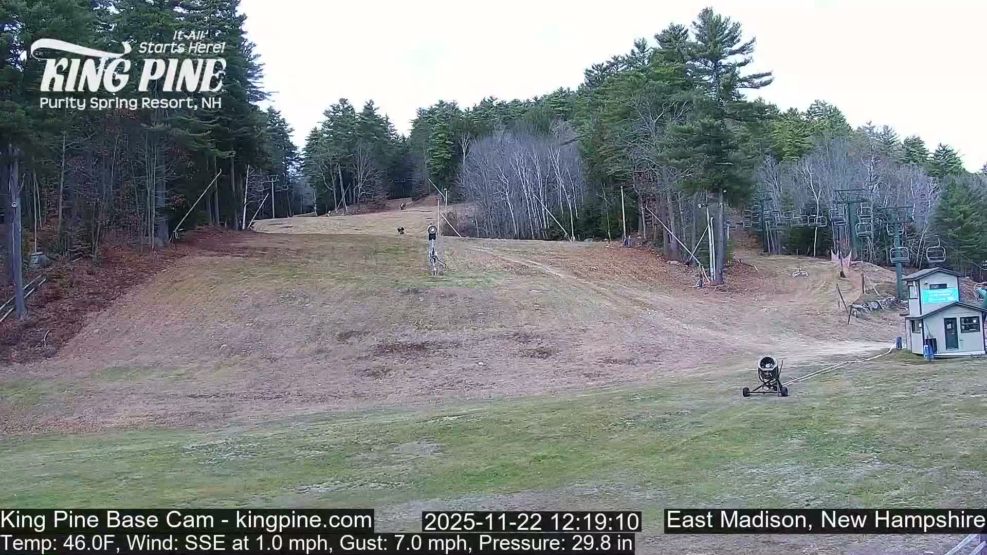 King Pine Base Ski Live Cam - Madison, New Hampshire, USA