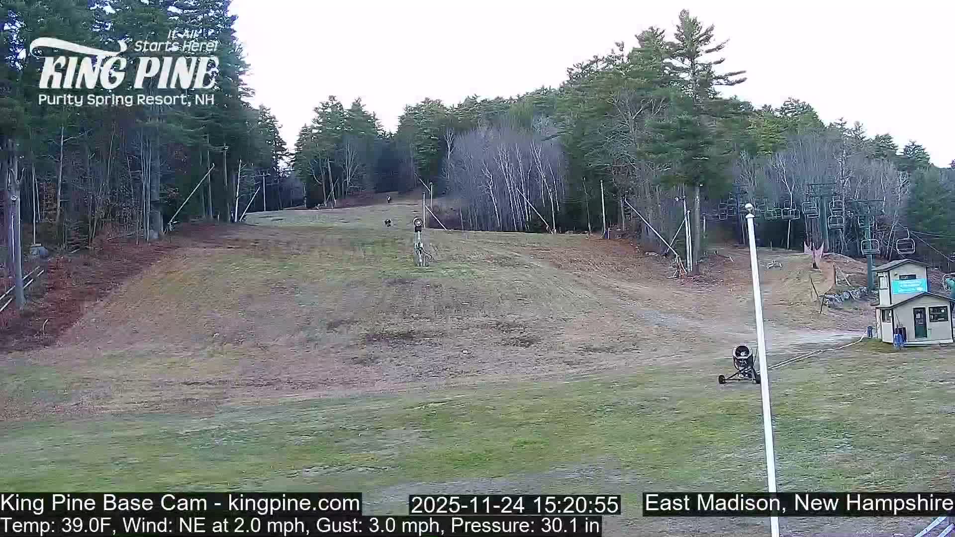 King Pine Base Ski Live Cam - Madison, New Hampshire, USA