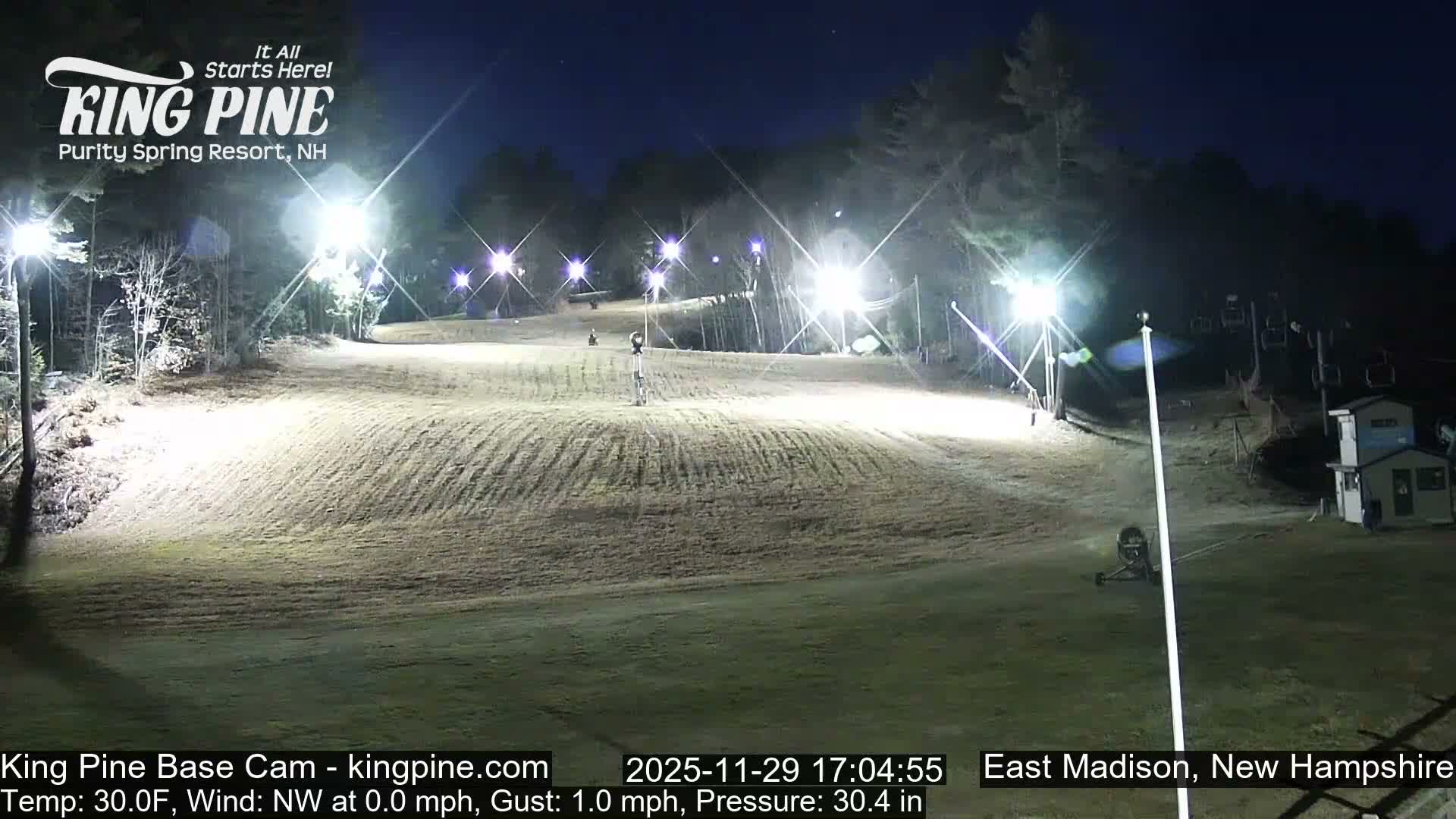 King Pine Base Ski Live Cam - Madison, New Hampshire, USA