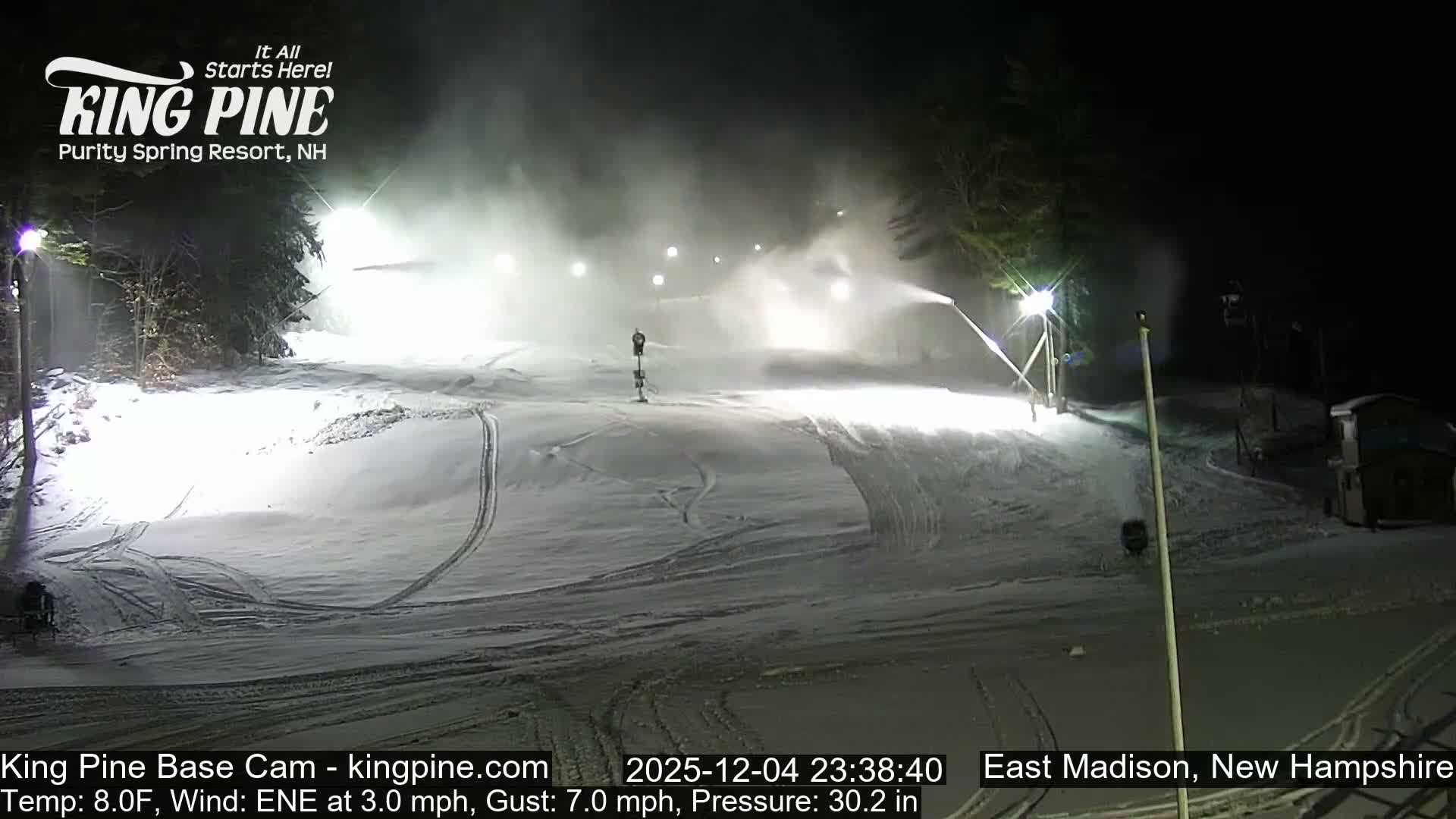 King Pine Base Ski Live Cam - Madison, New Hampshire, USA