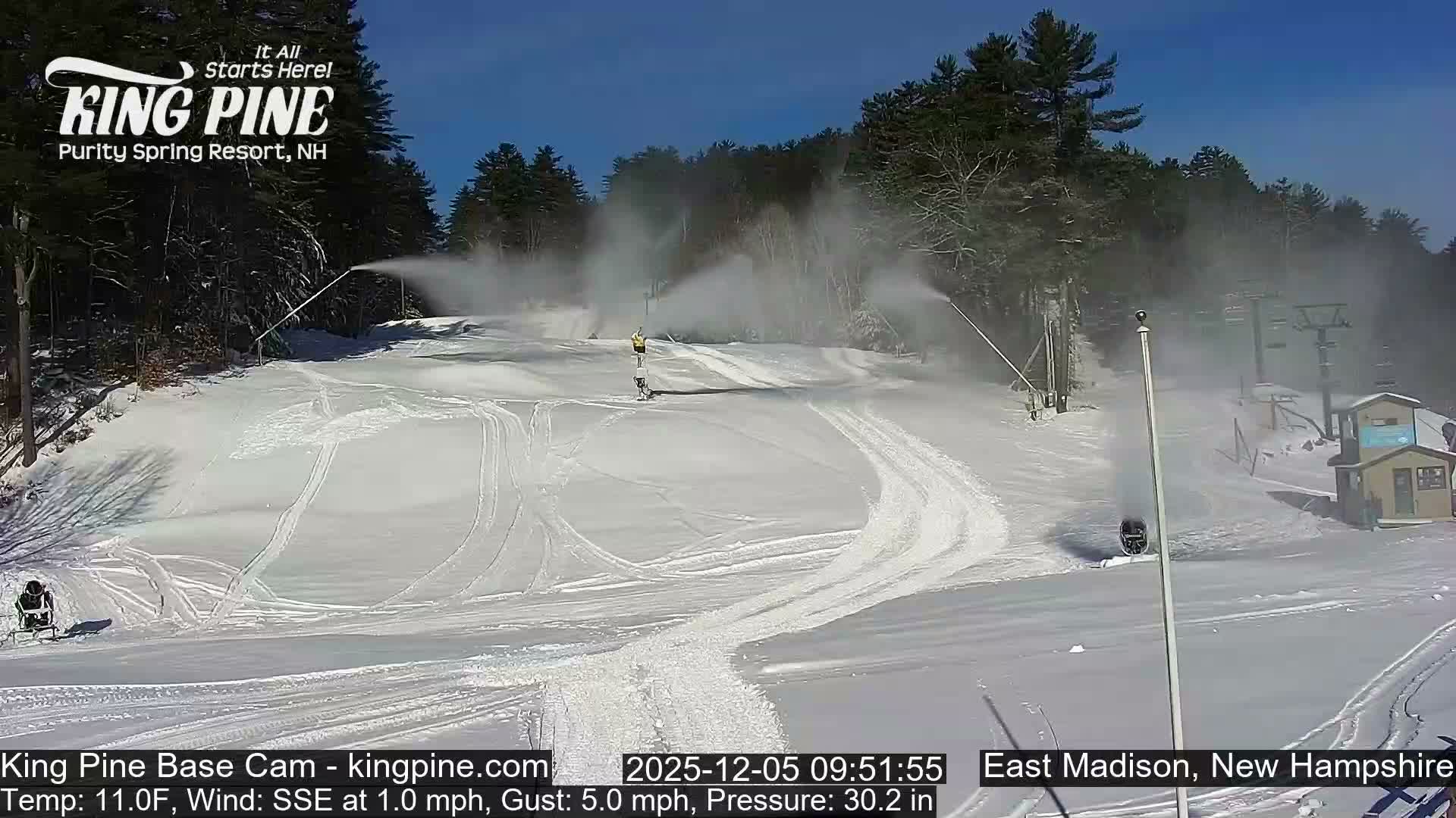 King Pine Base Ski Live Cam - Madison, New Hampshire, USA