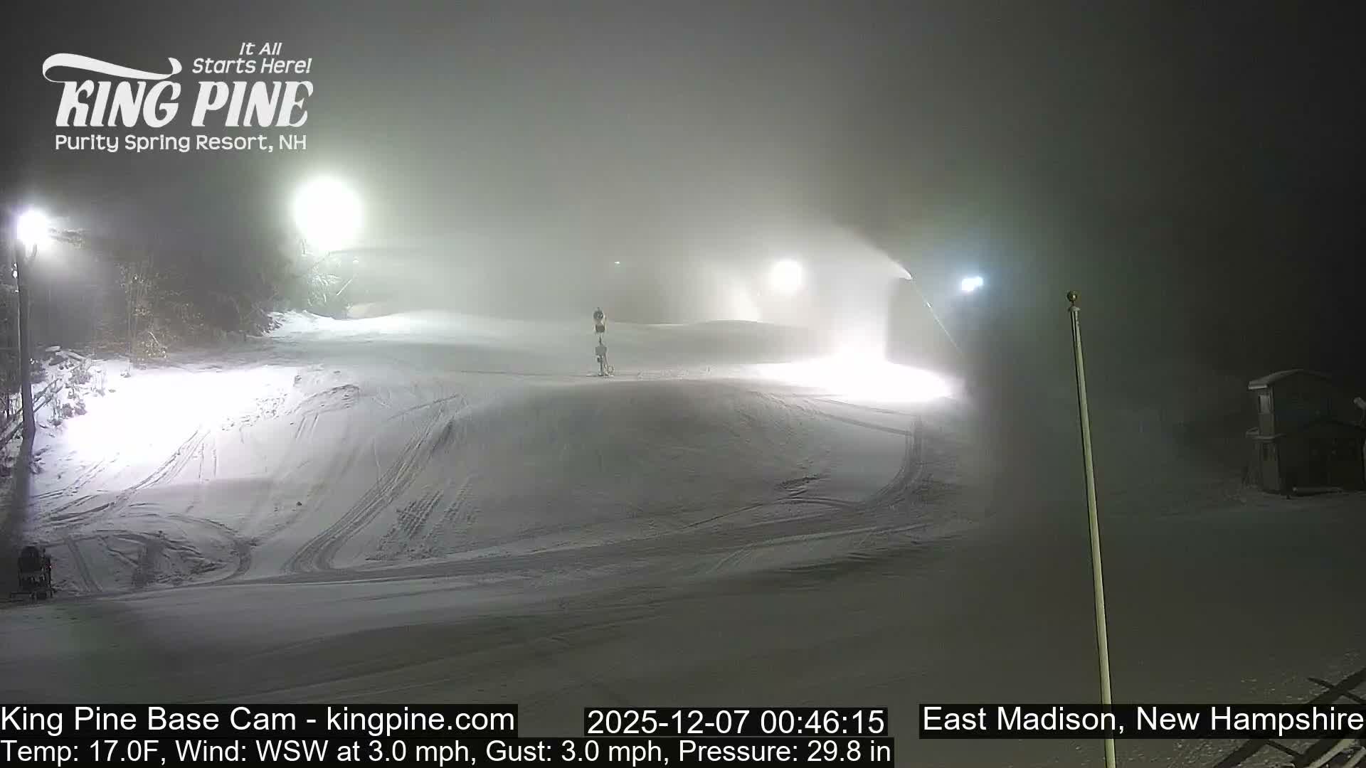 King Pine Base Ski Live Cam - Madison, New Hampshire, USA