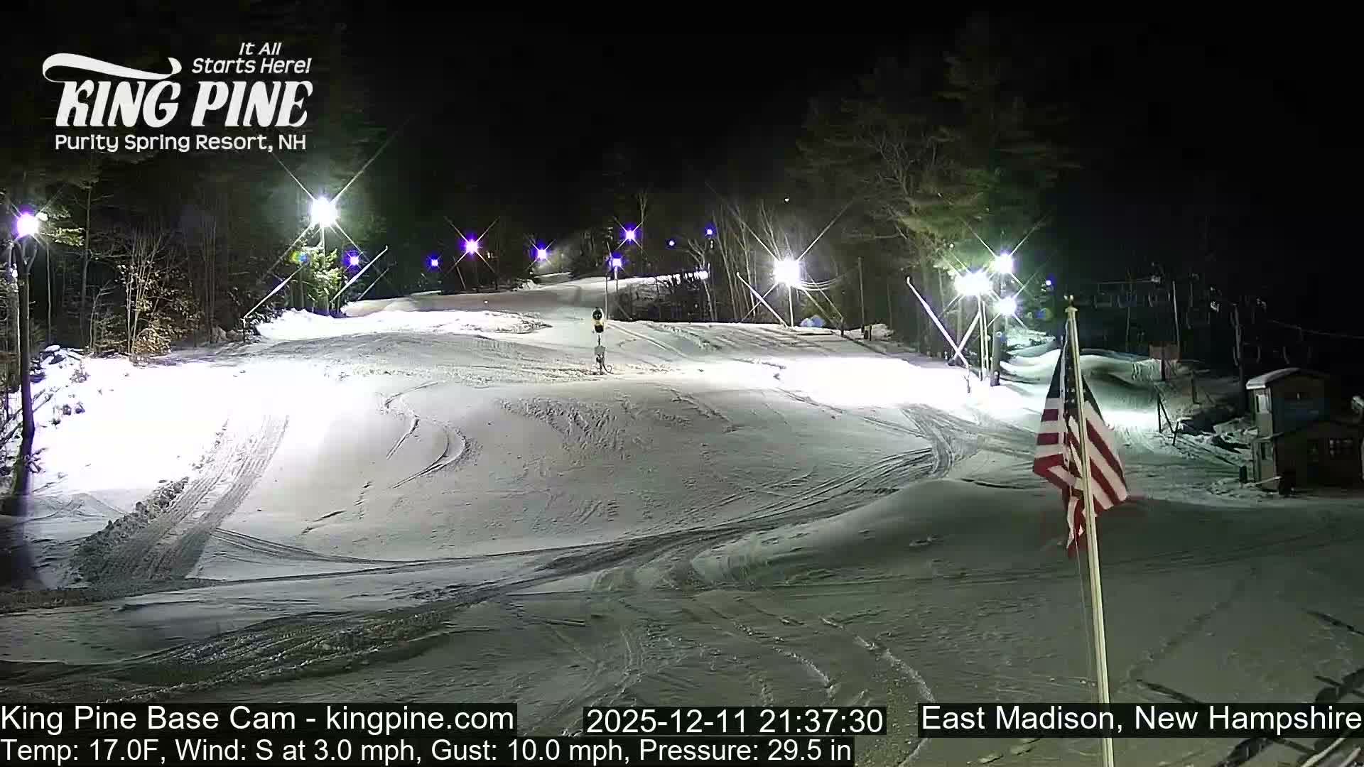 King Pine Base Ski Live Cam - Madison, New Hampshire, USA